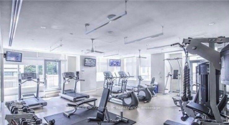 Photo 10 of Unit 1807, 2221 Yonge Street E, Toronto, Mount Pleasant West — HOMEH