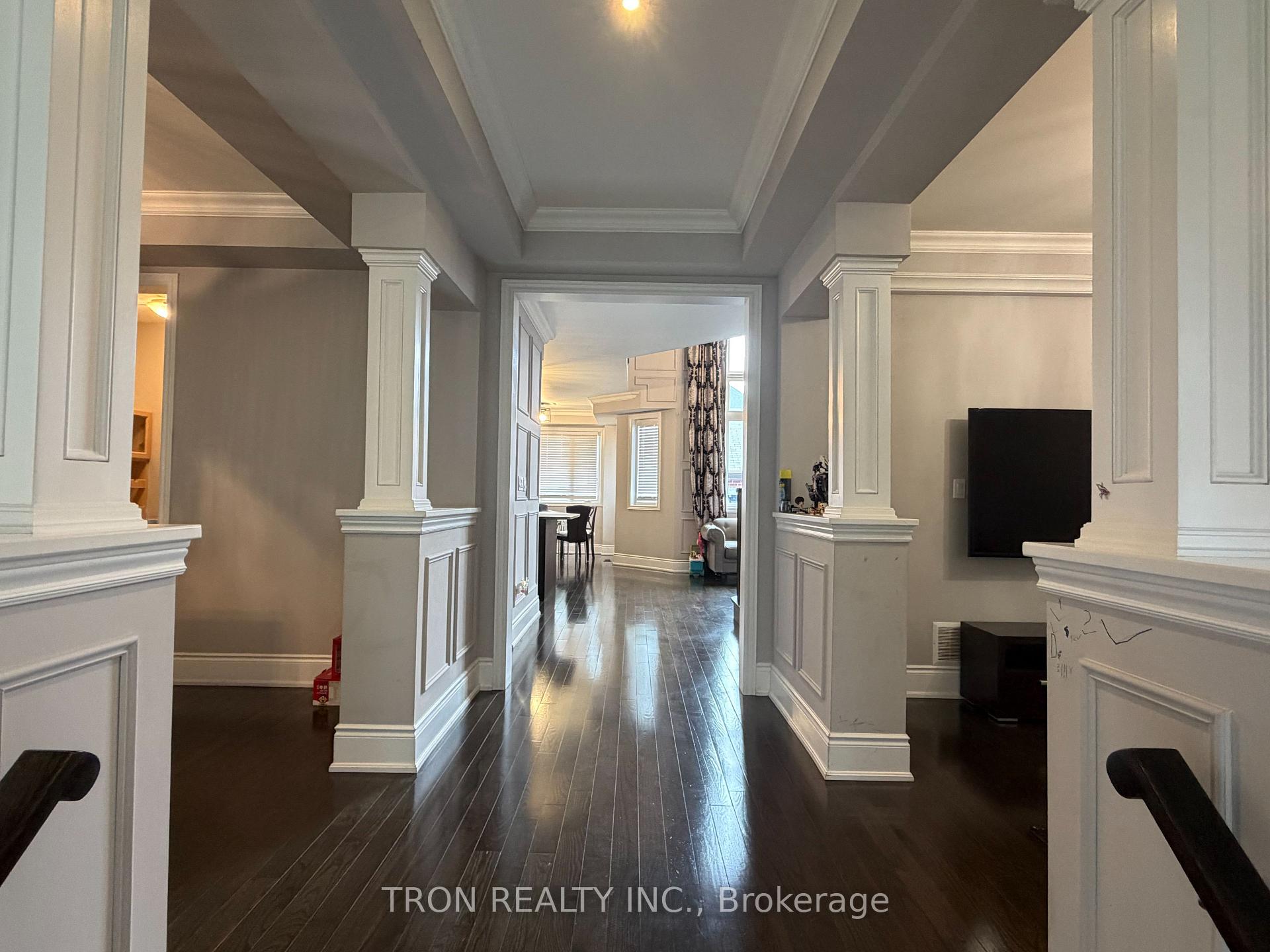Photo 2 of 16 Dungannon Drive, Markham, Angus Glen — HOMEH