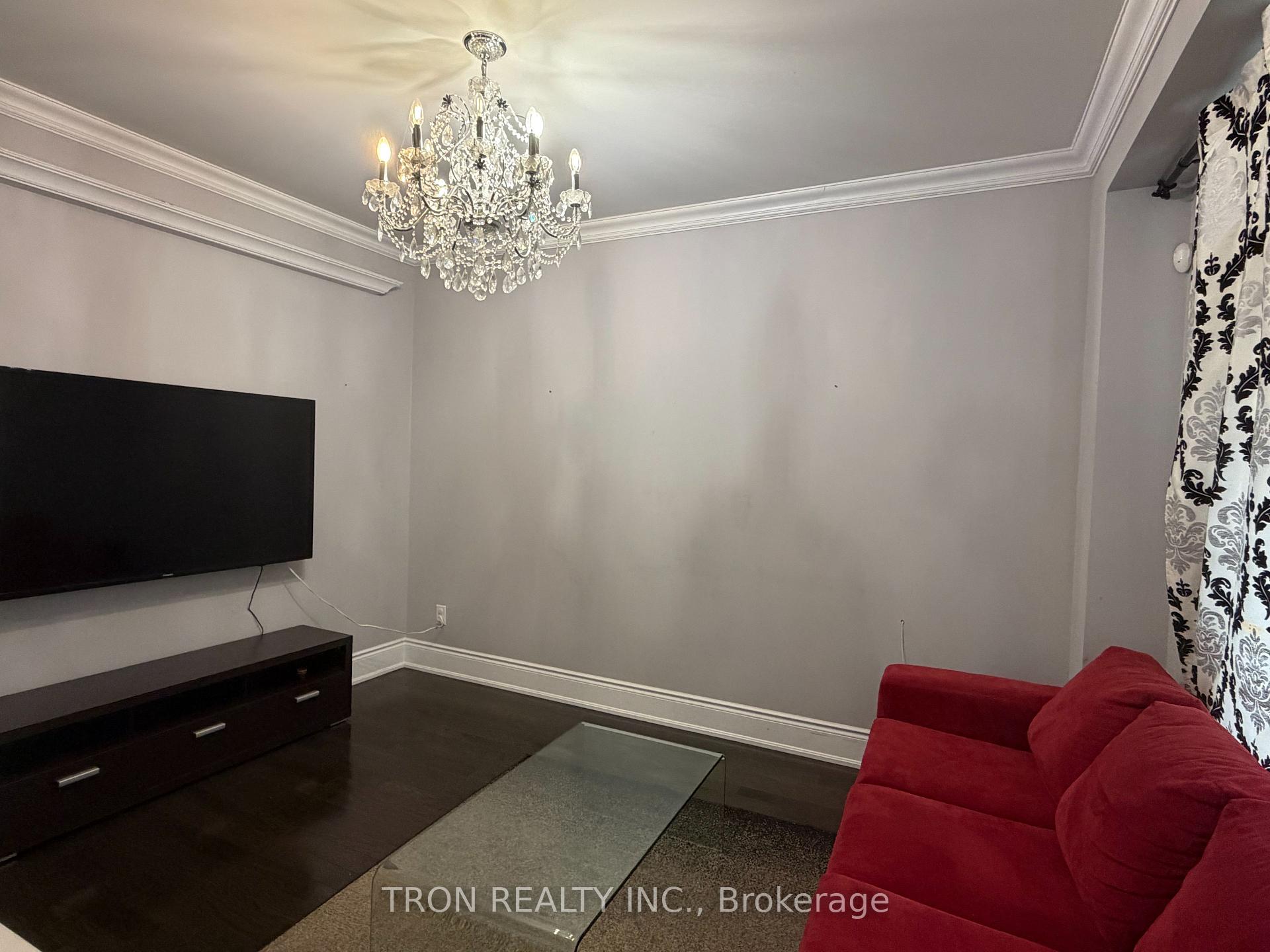 Photo 4 of 16 Dungannon Drive, Markham, Angus Glen — HOMEH