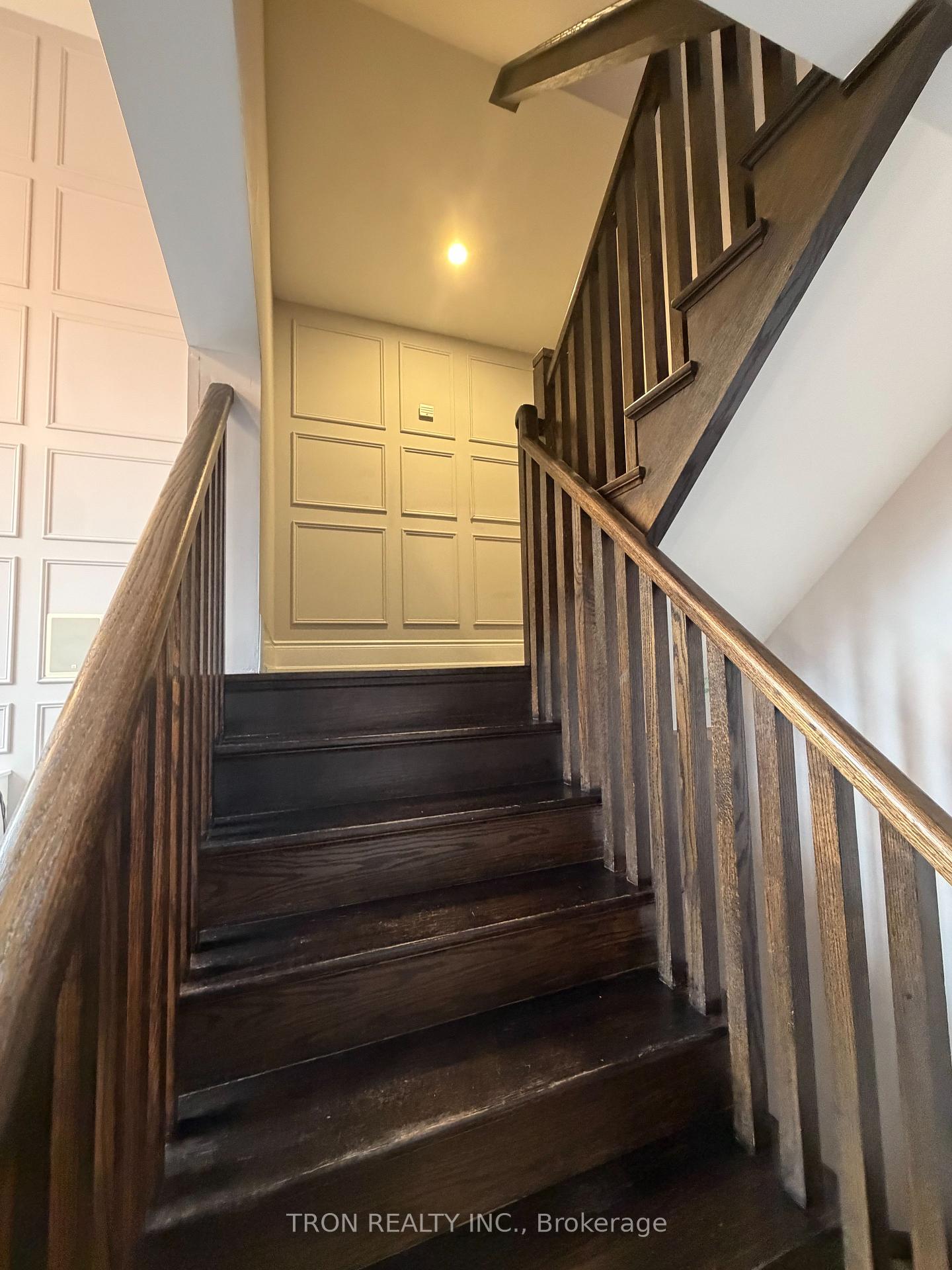 Photo 8 of 16 Dungannon Drive, Markham, Angus Glen — HOMEH