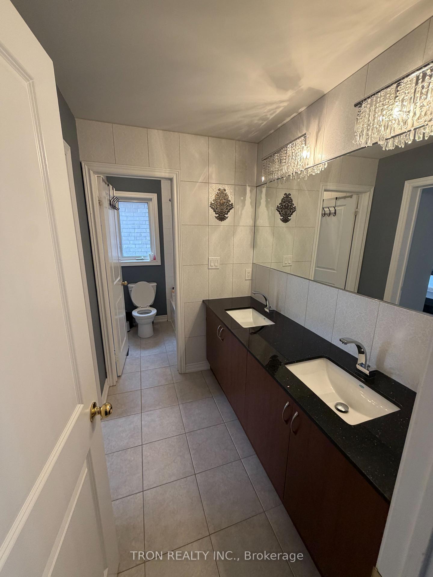 Photo 10 of 16 Dungannon Drive, Markham, Angus Glen — HOMEH
