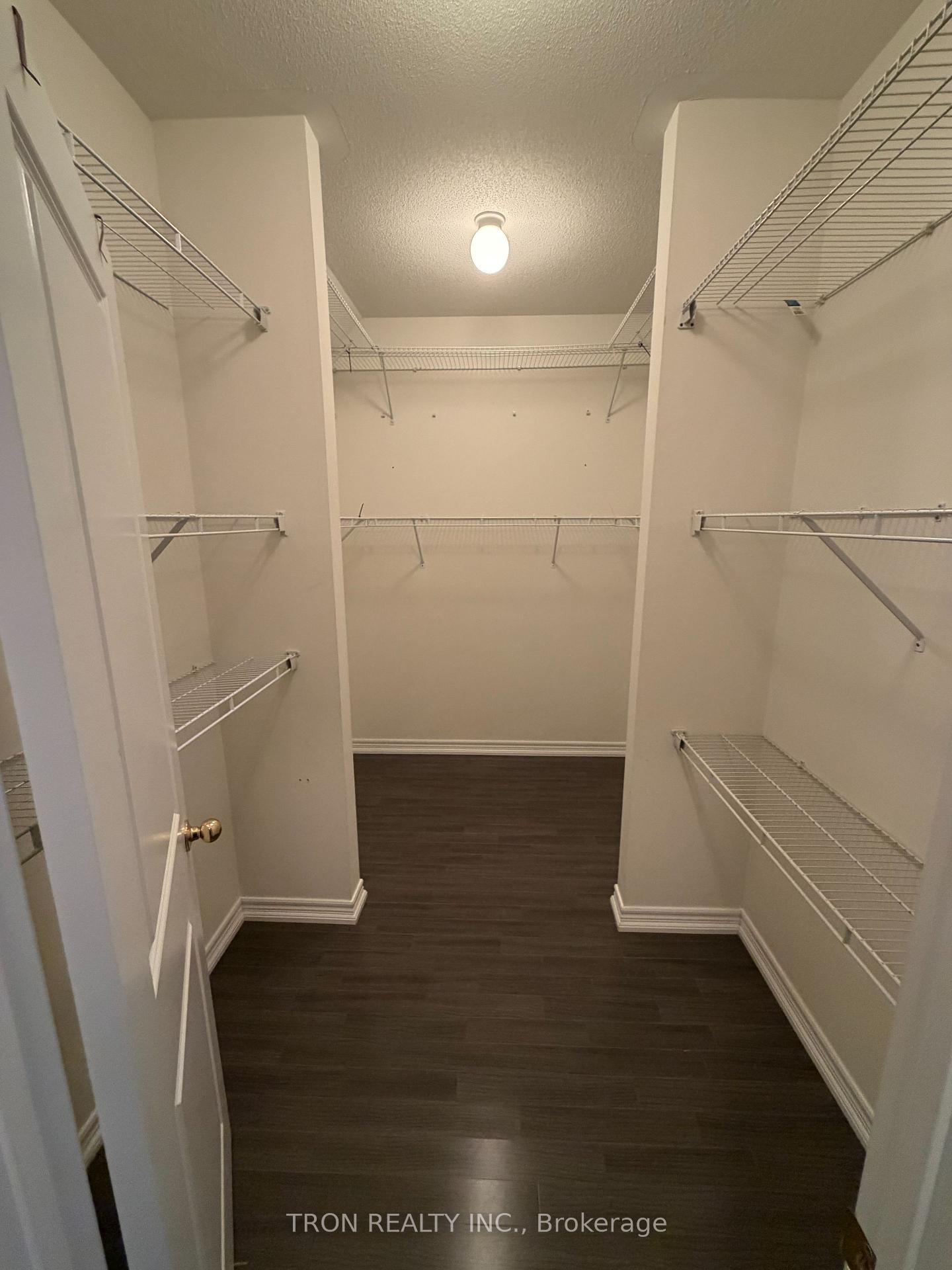 Photo 17 of 16 Dungannon Drive, Markham, Angus Glen — HOMEH