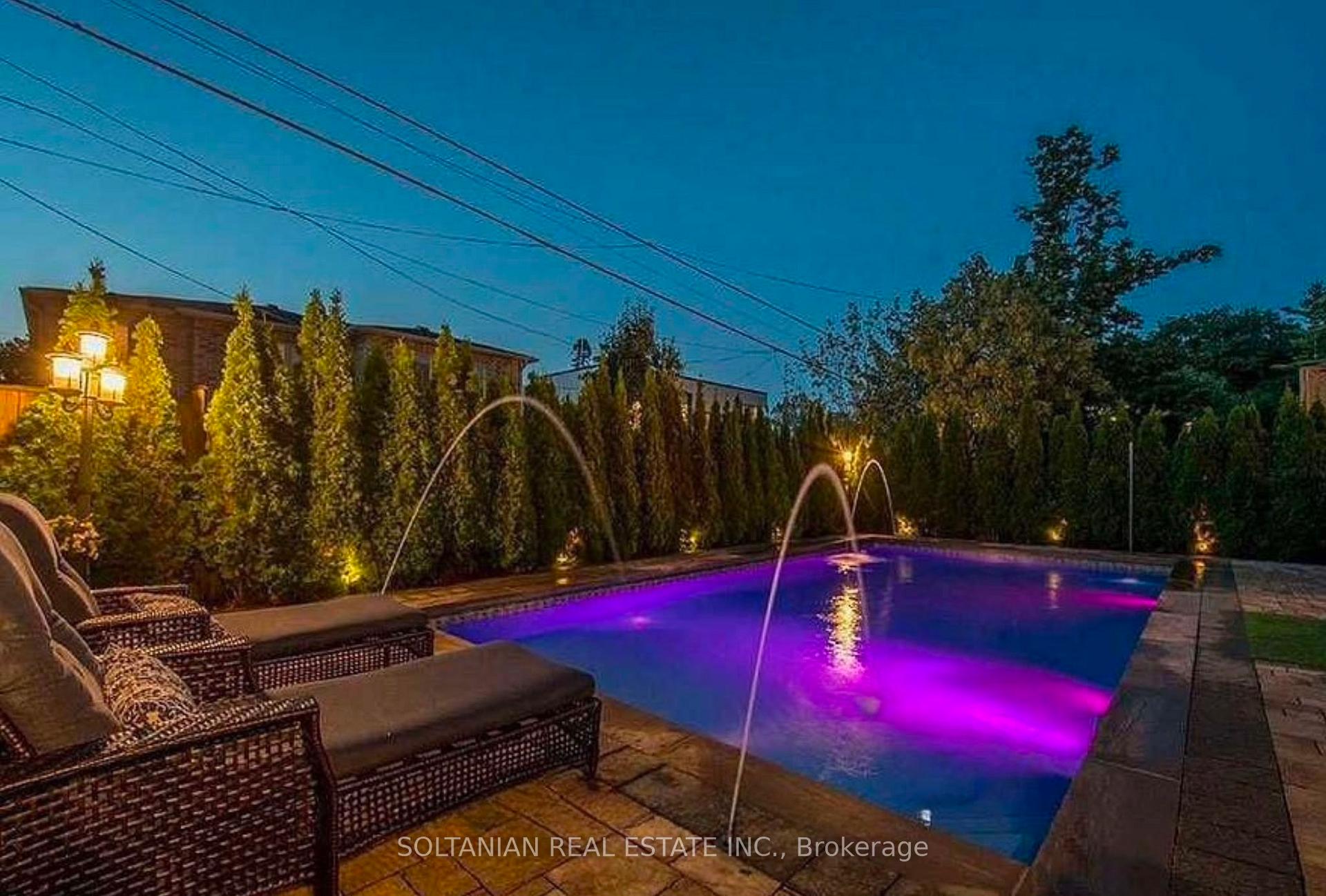 Photo 6 of 90 Grandview Avenue, Markham, Grandview — HOMEH