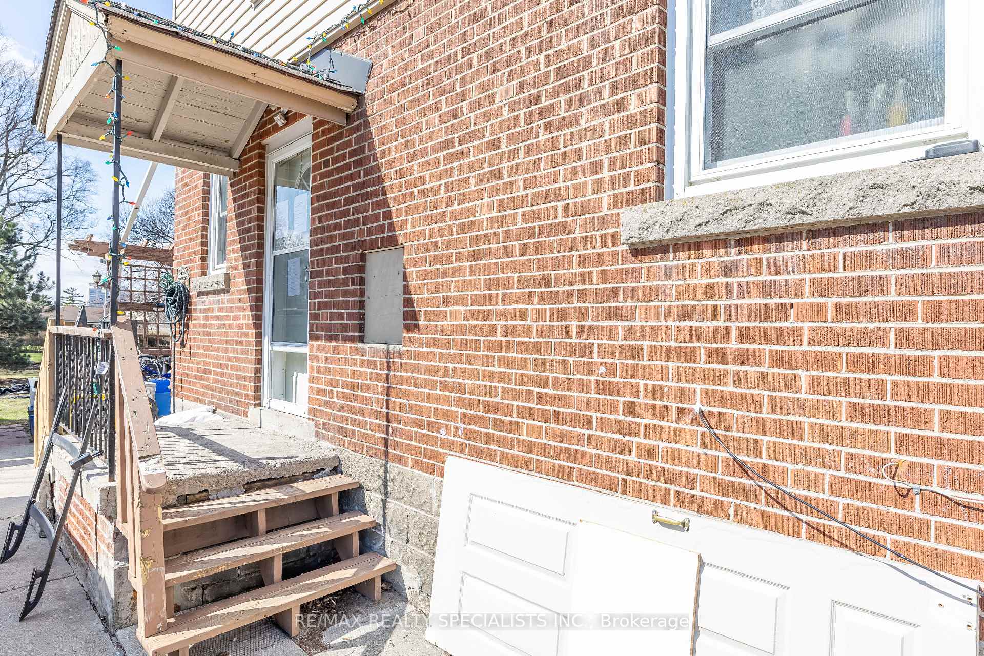 Photo 18 of 970 Concession Street, Hamilton, Sunninghill — HOMEH