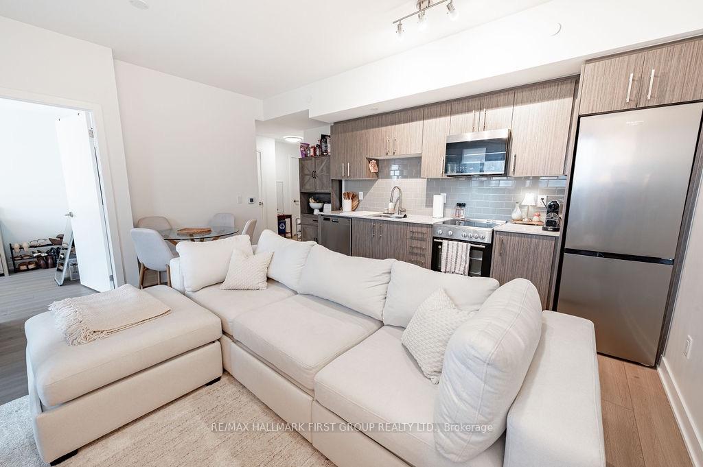Photo 12 of Unit 610, 25 Wellington Street, Kitchener, KW Hospital — HOMEH