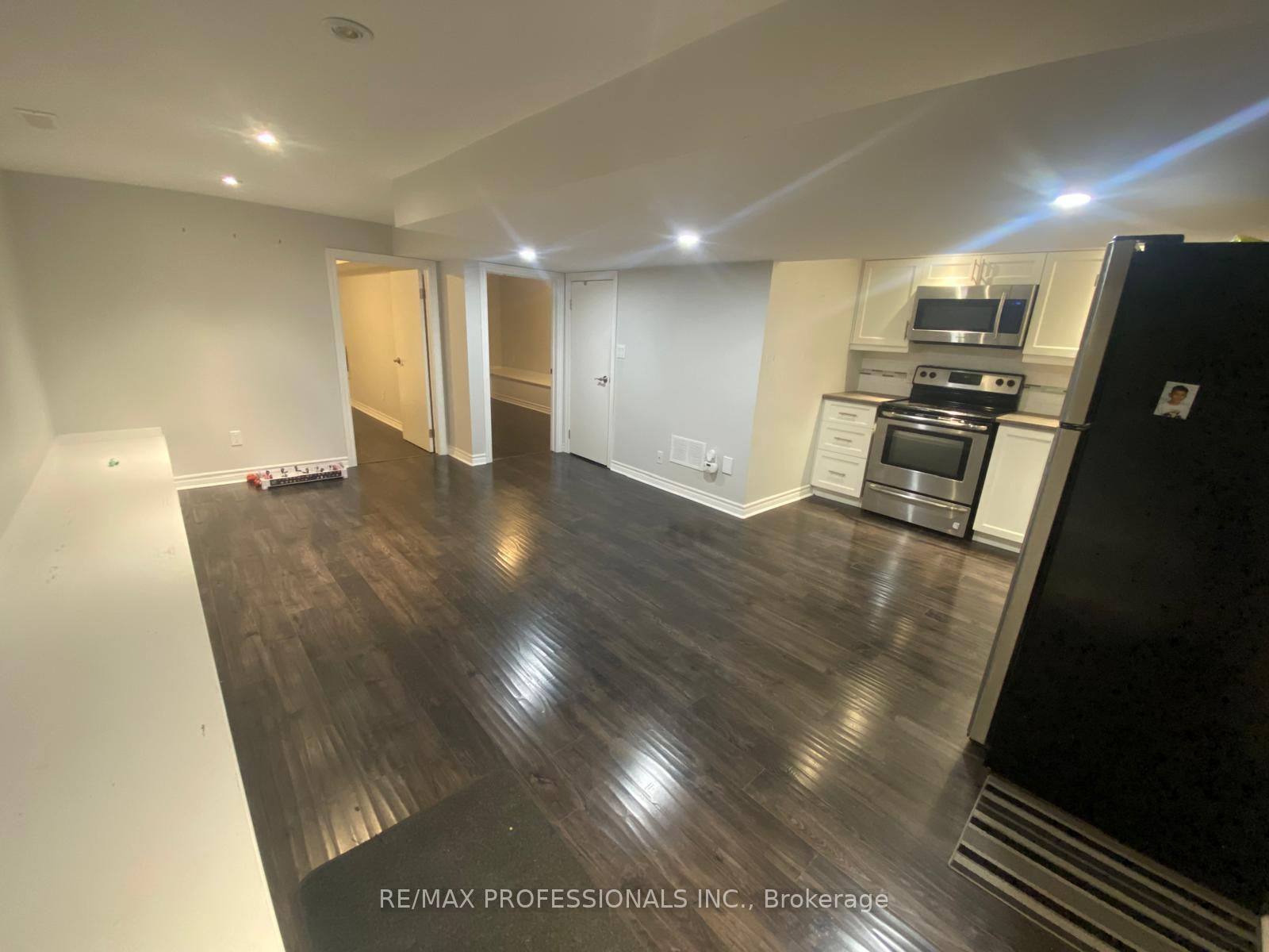 Photo 5 of Unit BSMT, 38 Wheatfield Road, Etobicoke, Mimico — HOMEH