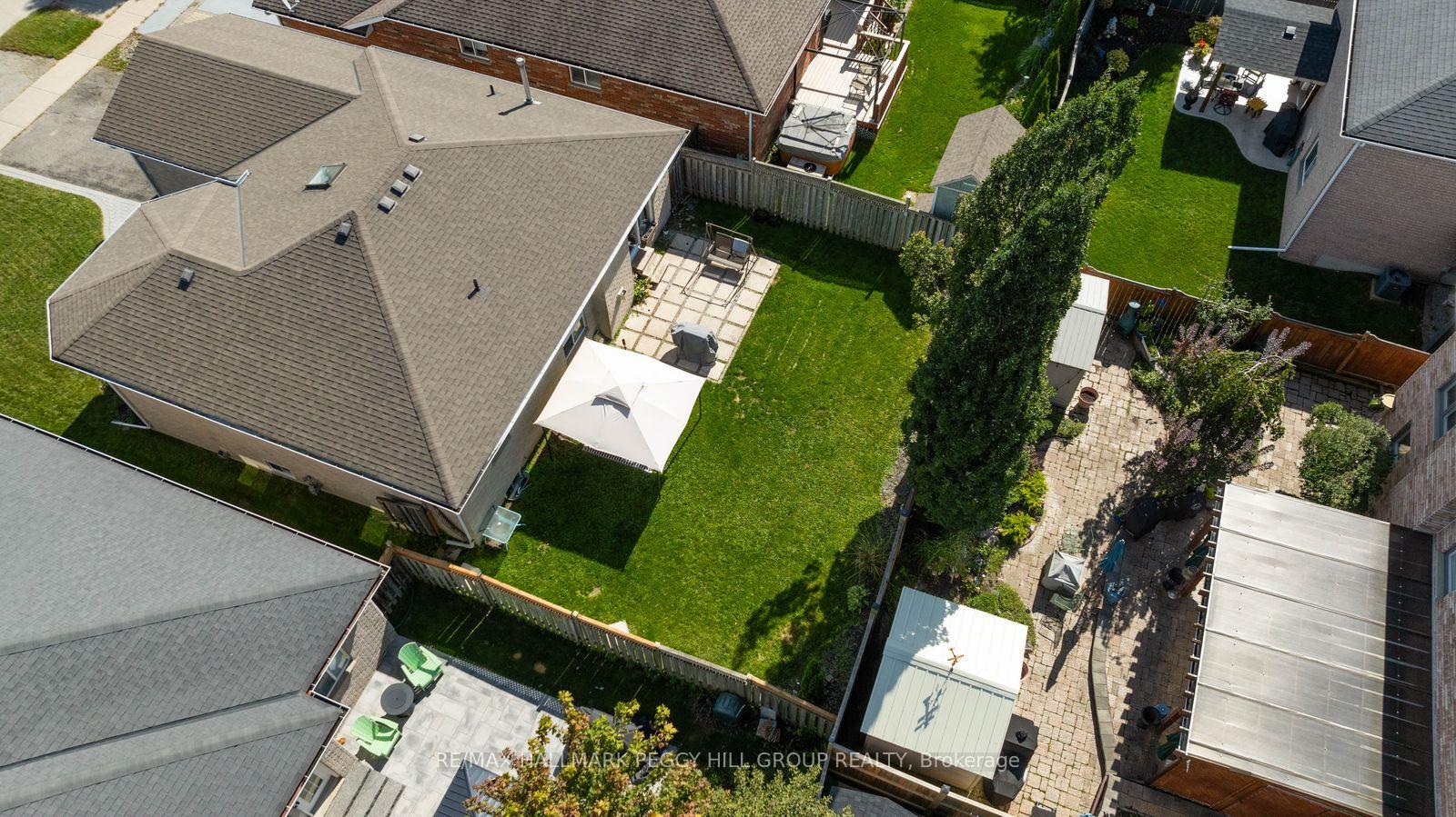 Photo 14 of 184 Golden Meadow Road, Barrie, Bayshore — HOMEH