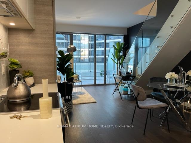 Photo 3 of Unit 1611, 57 St Joseph Street, Toronto, Bay Street Corridor — HOMEH