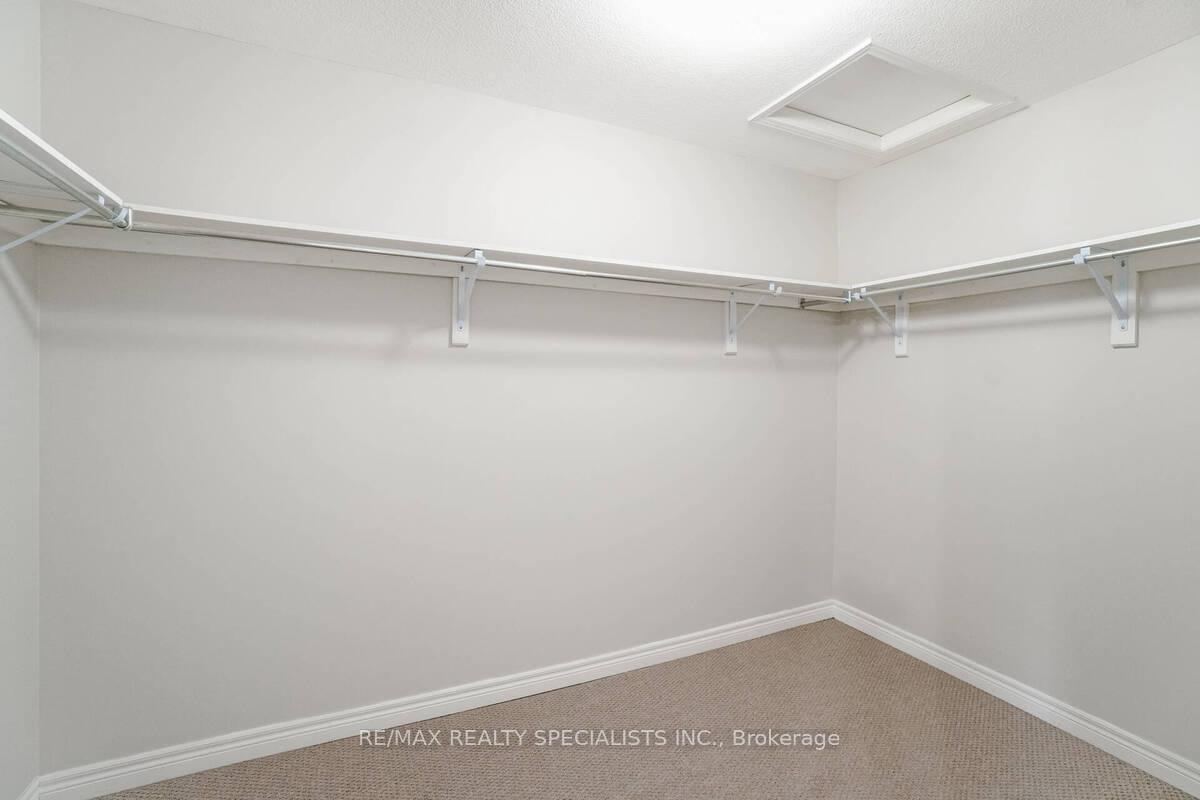 Photo 20 of 70 Bradbury Road, Hamilton, Stoney Creek Mountain — HOMEH