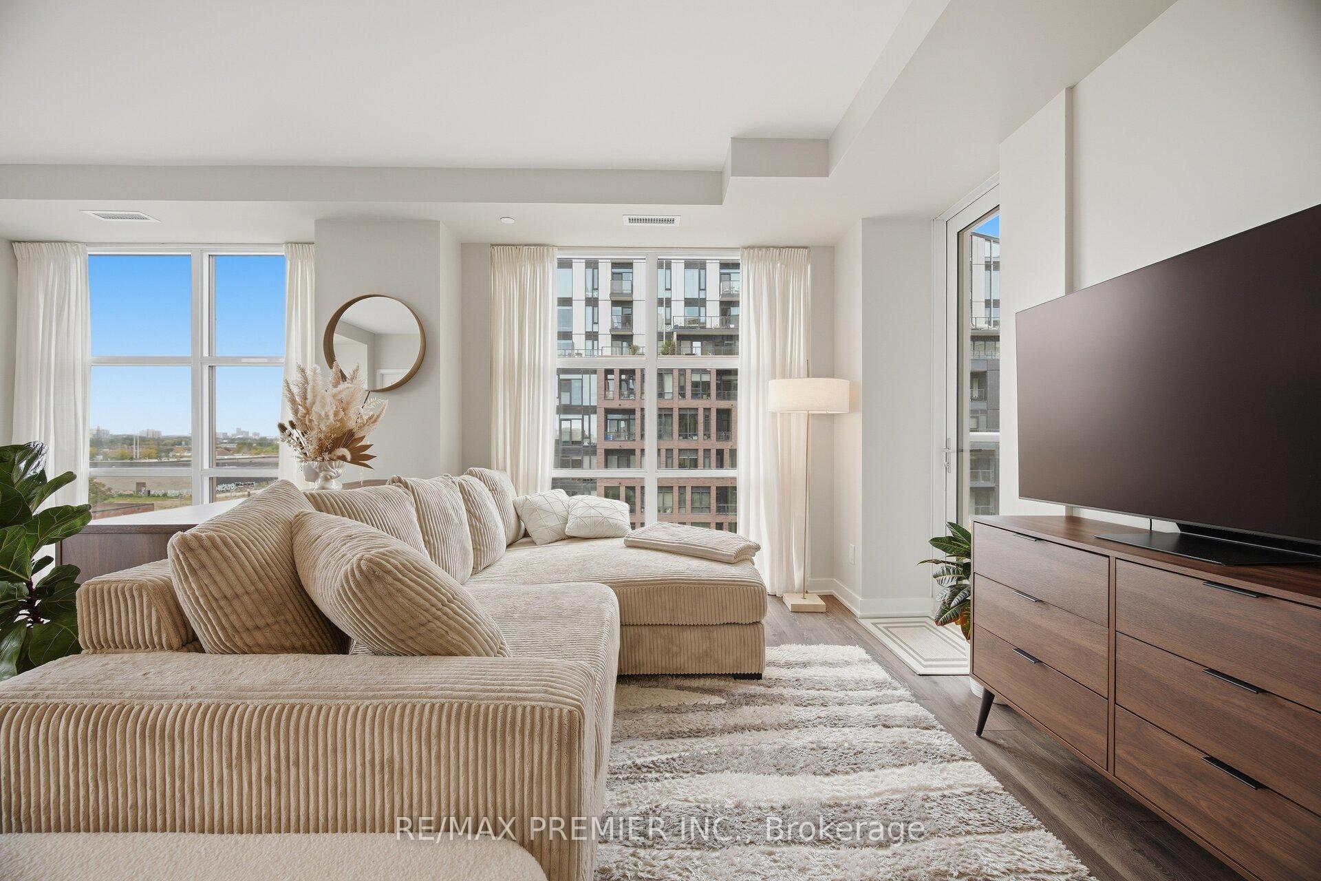 Photo 5 of Unit 610, 1787 St. Clair Avenue W, Toronto, Weston-Pellam Park — HOMEH