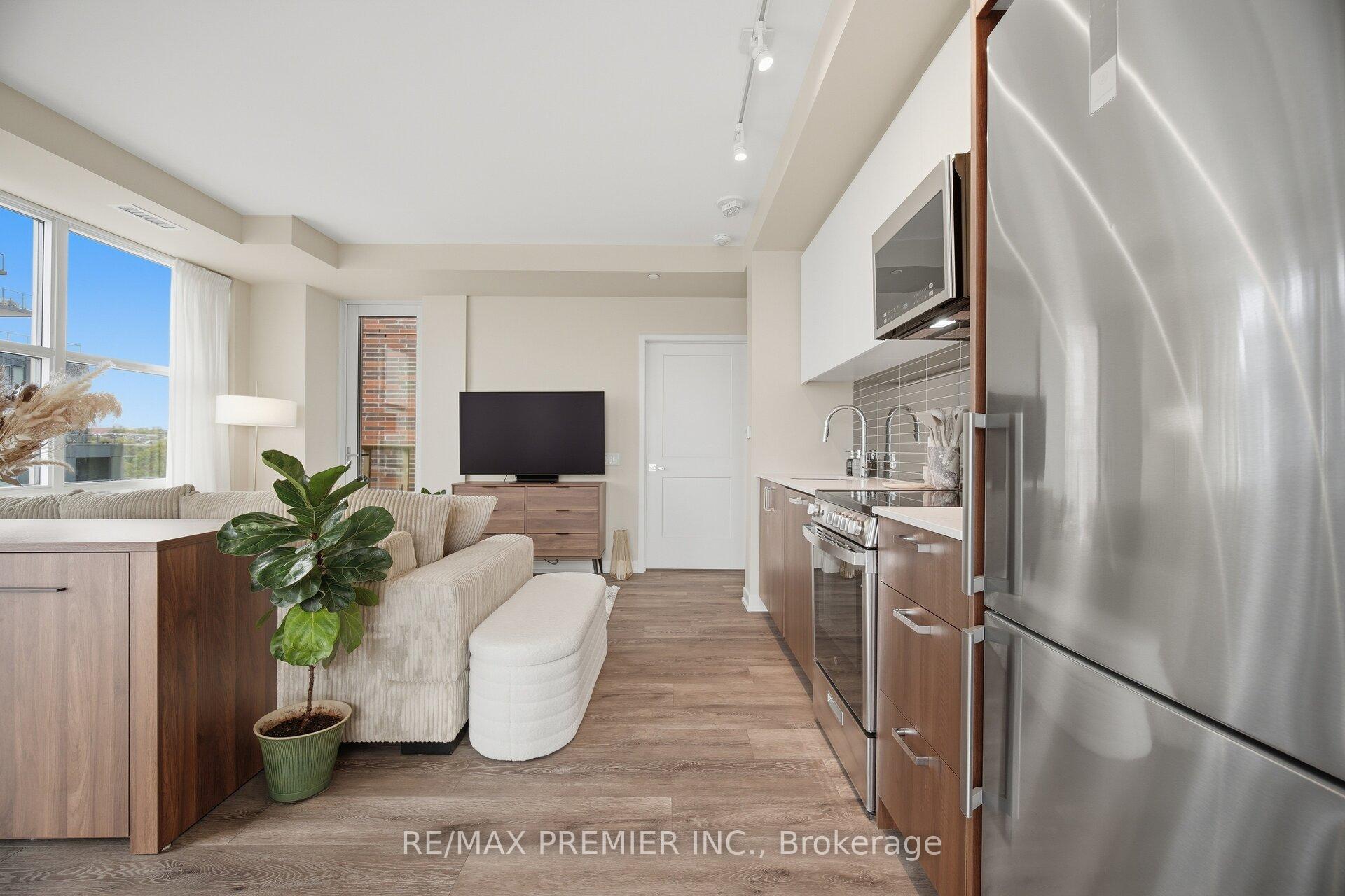 Photo 6 of Unit 610, 1787 St. Clair Avenue W, Toronto, Weston-Pellam Park — HOMEH