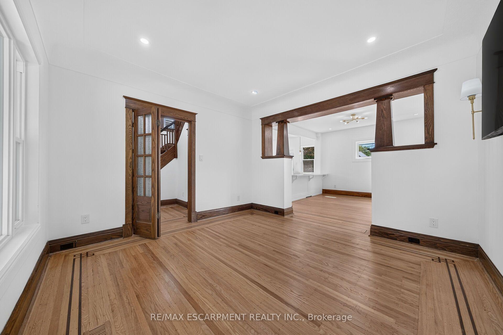Photo 8 of 229 Park Row S, Hamilton, Delta — HOMEH