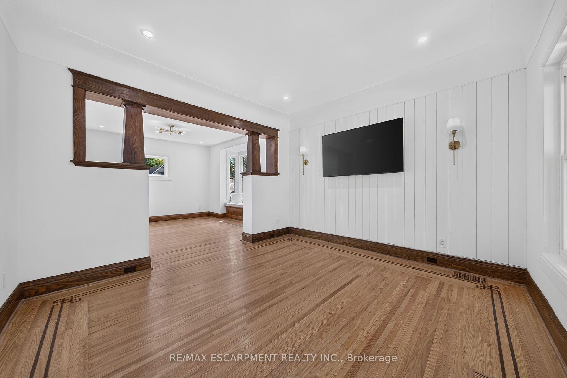 Photo 9 of 229 Park Row S, Hamilton, Delta — HOMEH