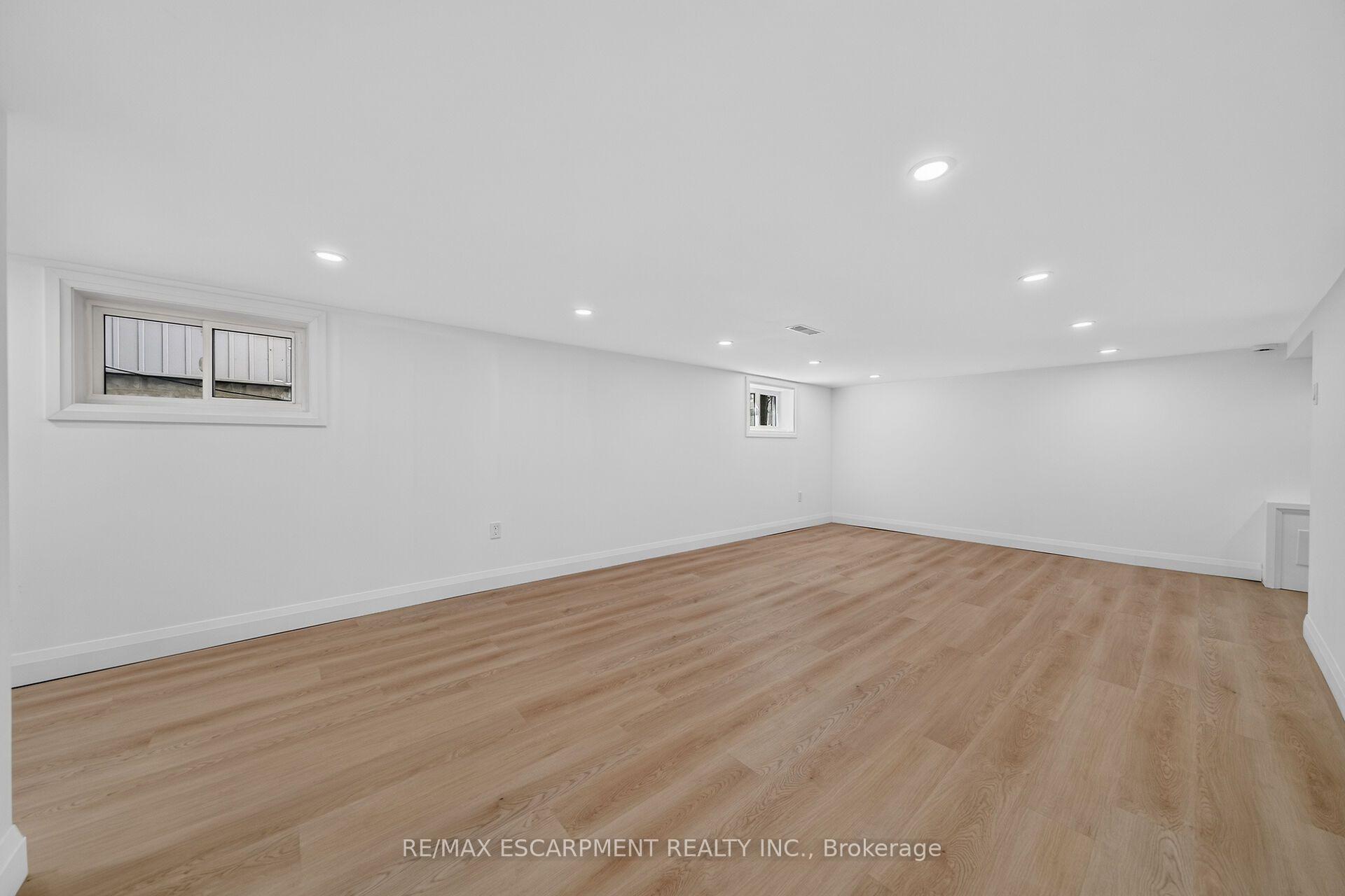 Photo 37 of 229 Park Row S, Hamilton, Delta — HOMEH