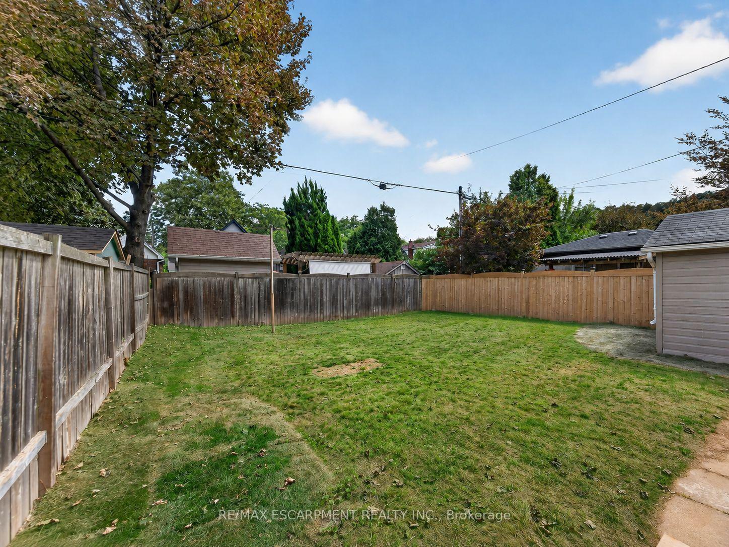 Photo 42 of 229 Park Row S, Hamilton, Delta — HOMEH