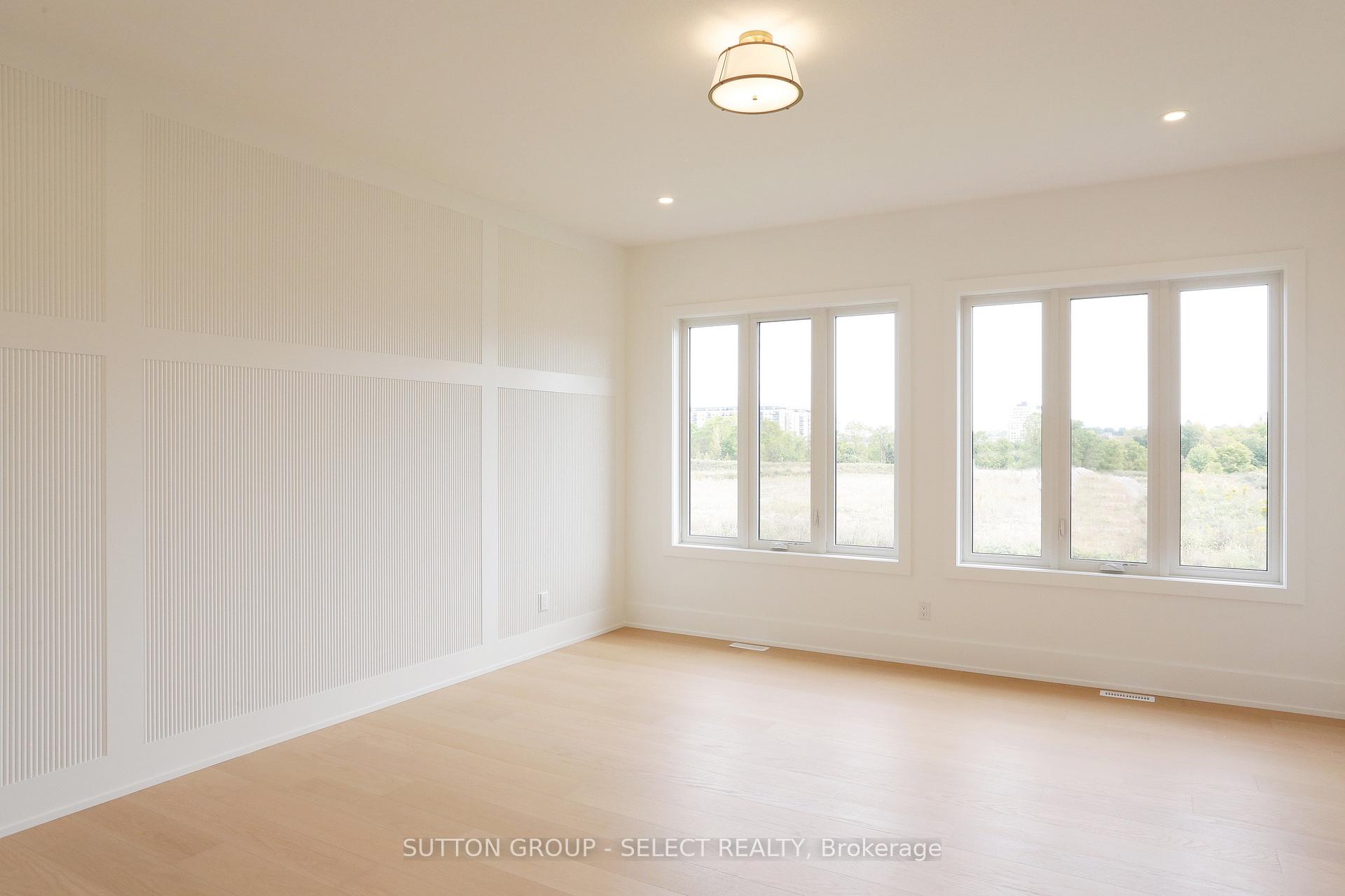 Photo 5 of 19 Bayshore Drive, Middlesex Centre, Kilworth — HOMEH