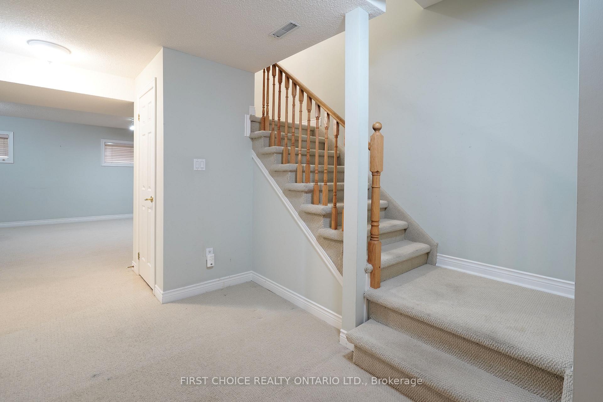 Photo 24 of 6 Forest Link Court, New Tecumseth, Rural New Tecumseth — HOMEH