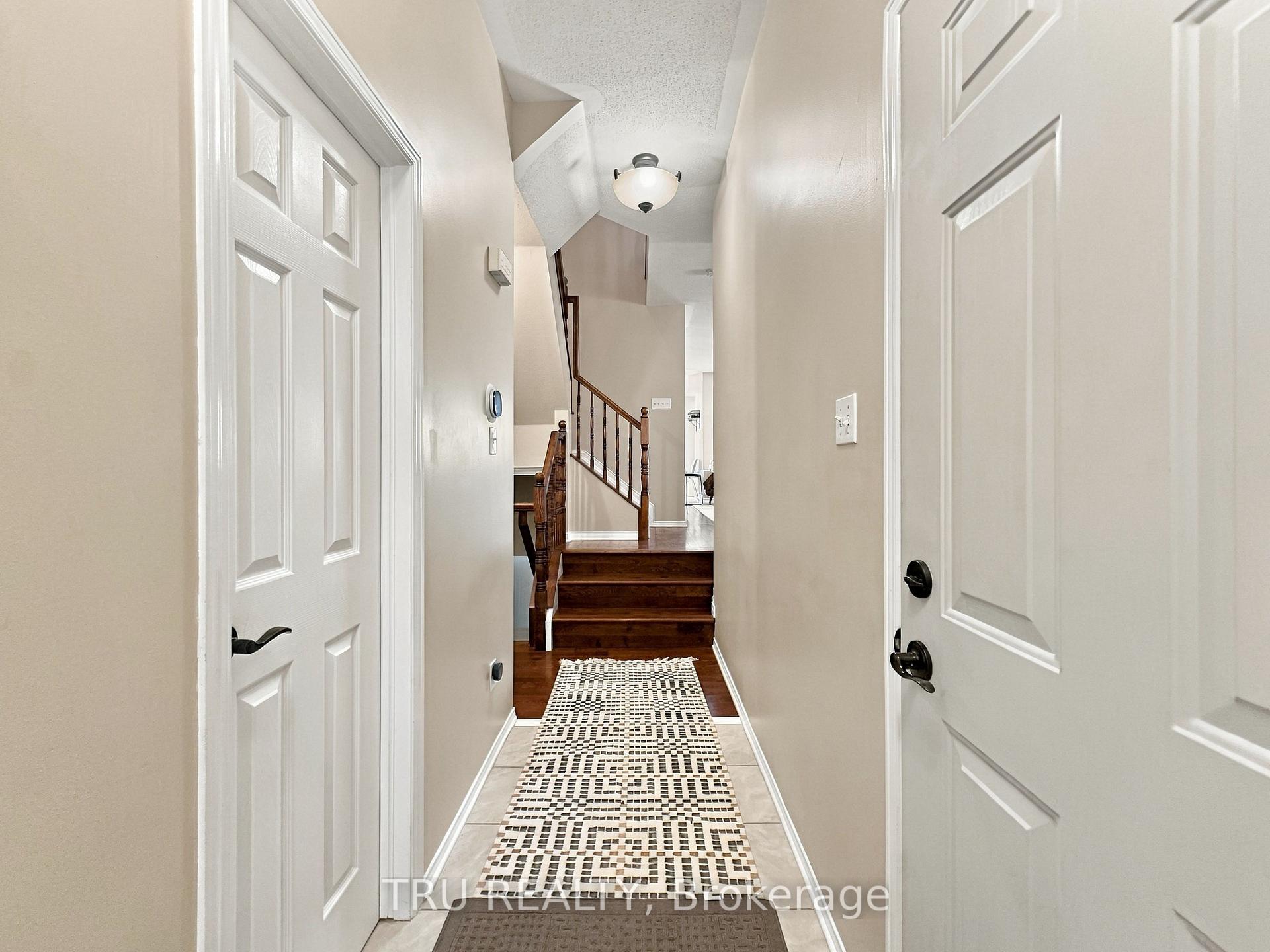 Photo 2 of Unit 48, 336 Hillsboro Private, Ottawa, Kanata - Emerald Meadows/Trailwest — HOMEH