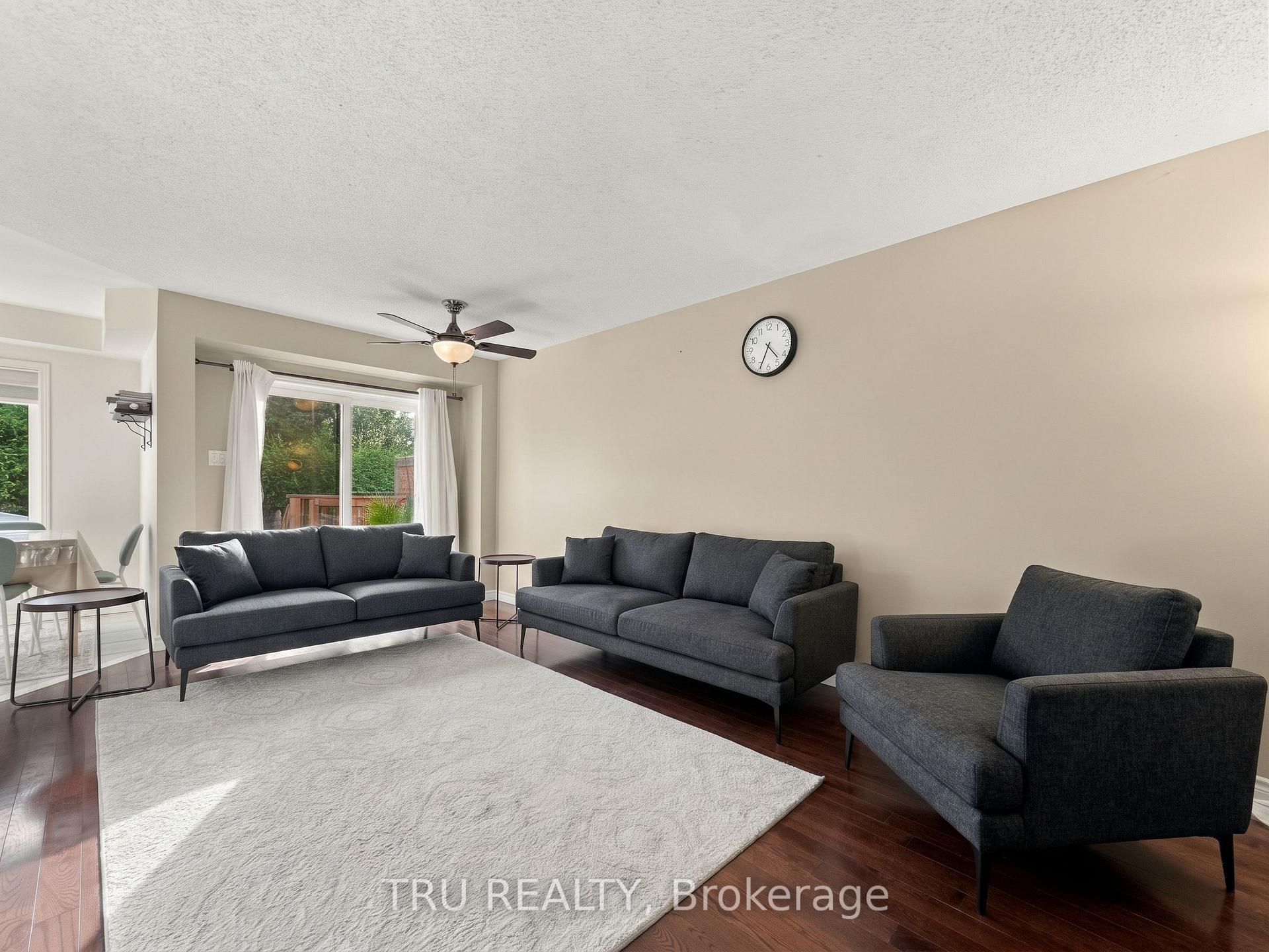 Photo 5 of Unit 48, 336 Hillsboro Private, Ottawa, Kanata - Emerald Meadows/Trailwest — HOMEH