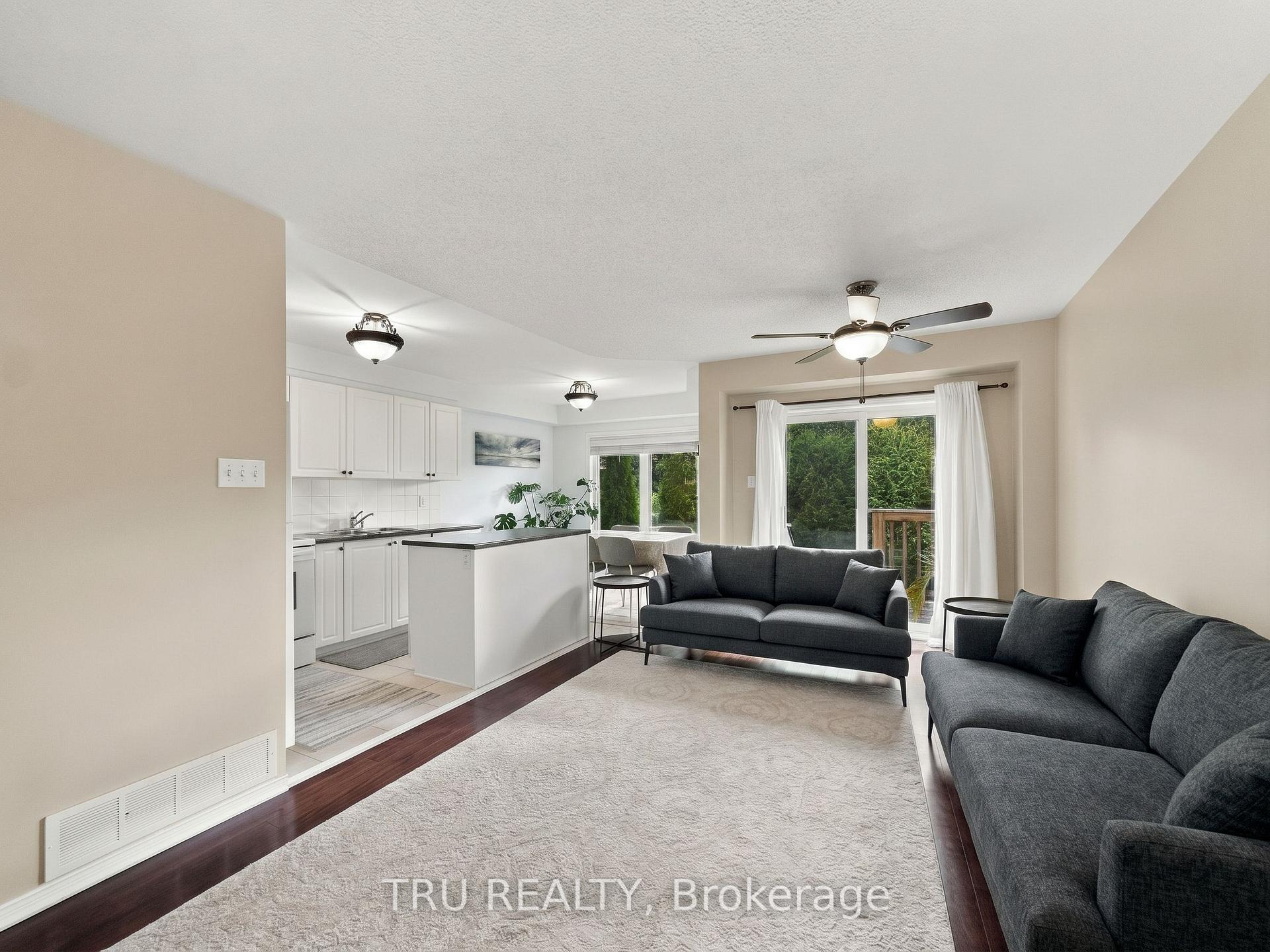 Photo 8 of Unit 48, 336 Hillsboro Private, Ottawa, Kanata - Emerald Meadows/Trailwest — HOMEH