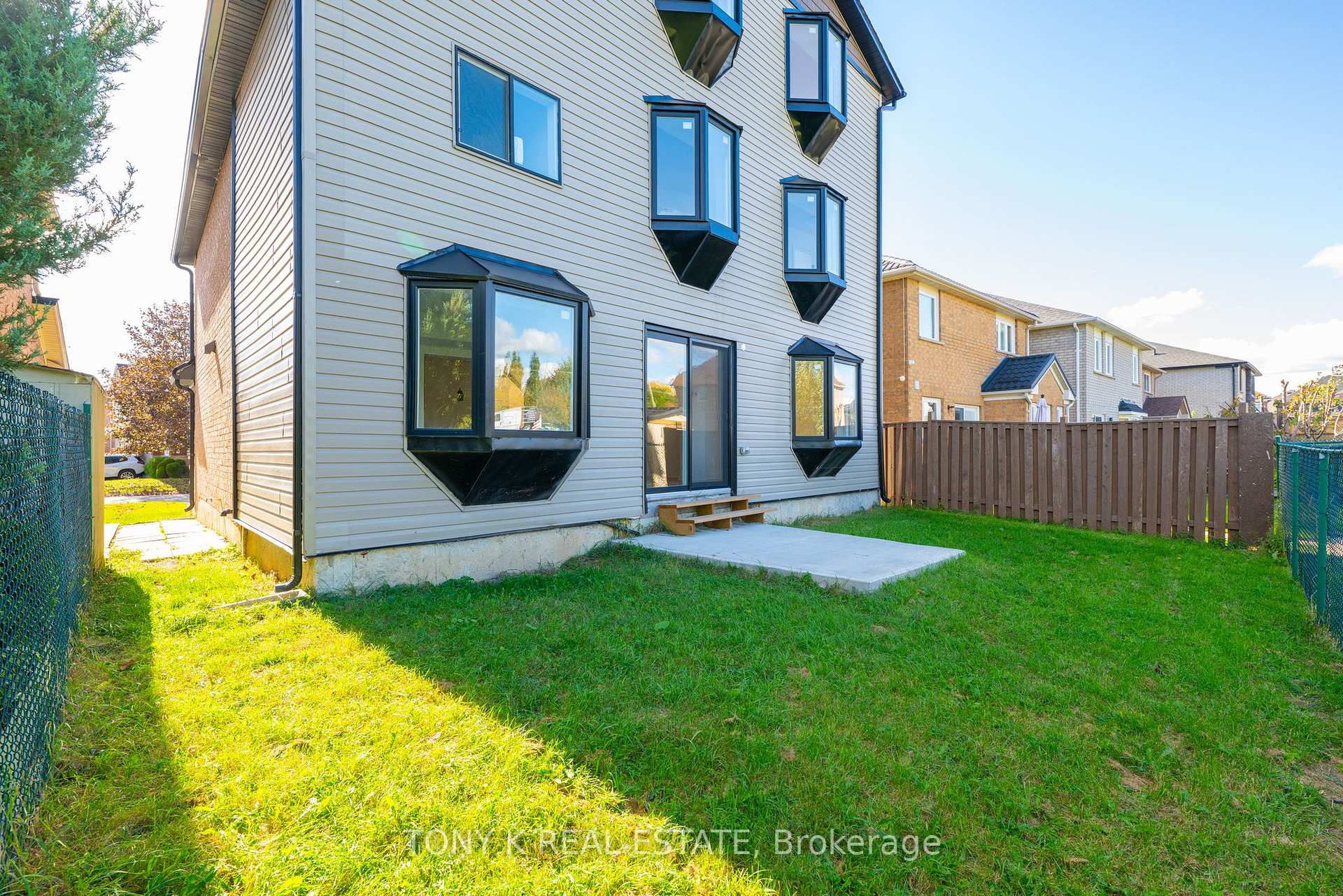 Photo 40 of 3252 Hunters Glen, Mississauga, Lisgar — HOMEH