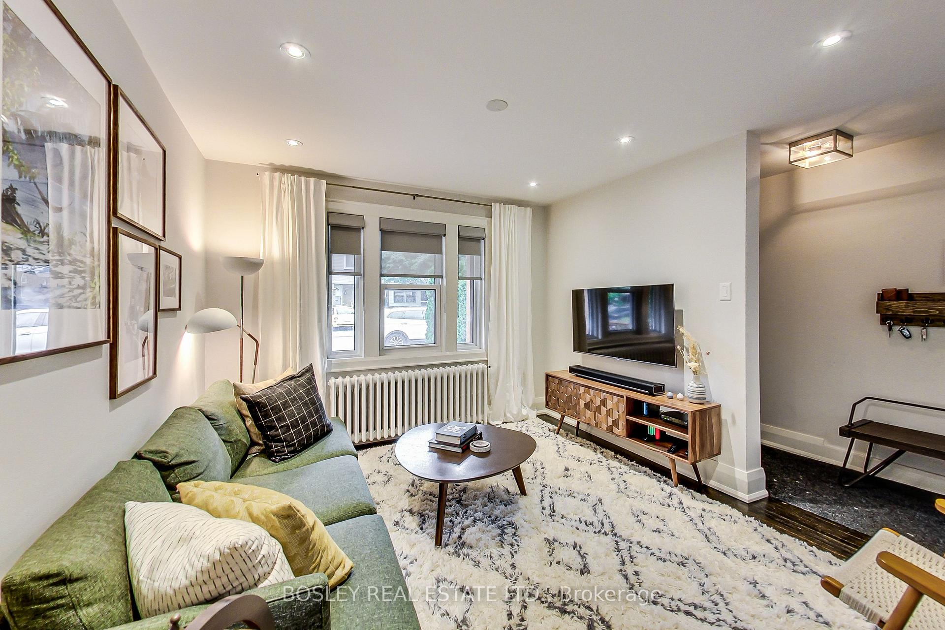 Photo 3 of 55 Billings Avenue, Toronto, Greenwood-Coxwell — HOMEH