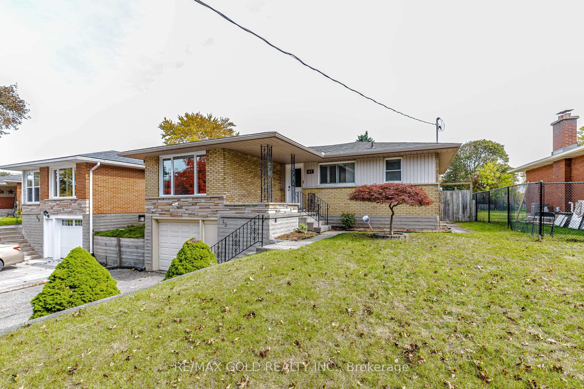 Photo 3 of 49 Kenneth Avenue, Kitchener, Stanley Park — HOMEH