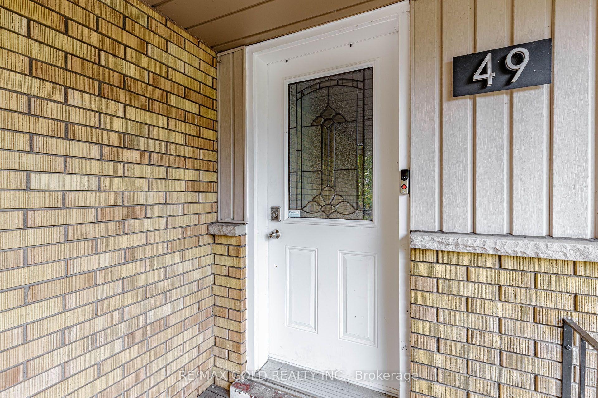 Photo 8 of 49 Kenneth Avenue, Kitchener, Stanley Park — HOMEH