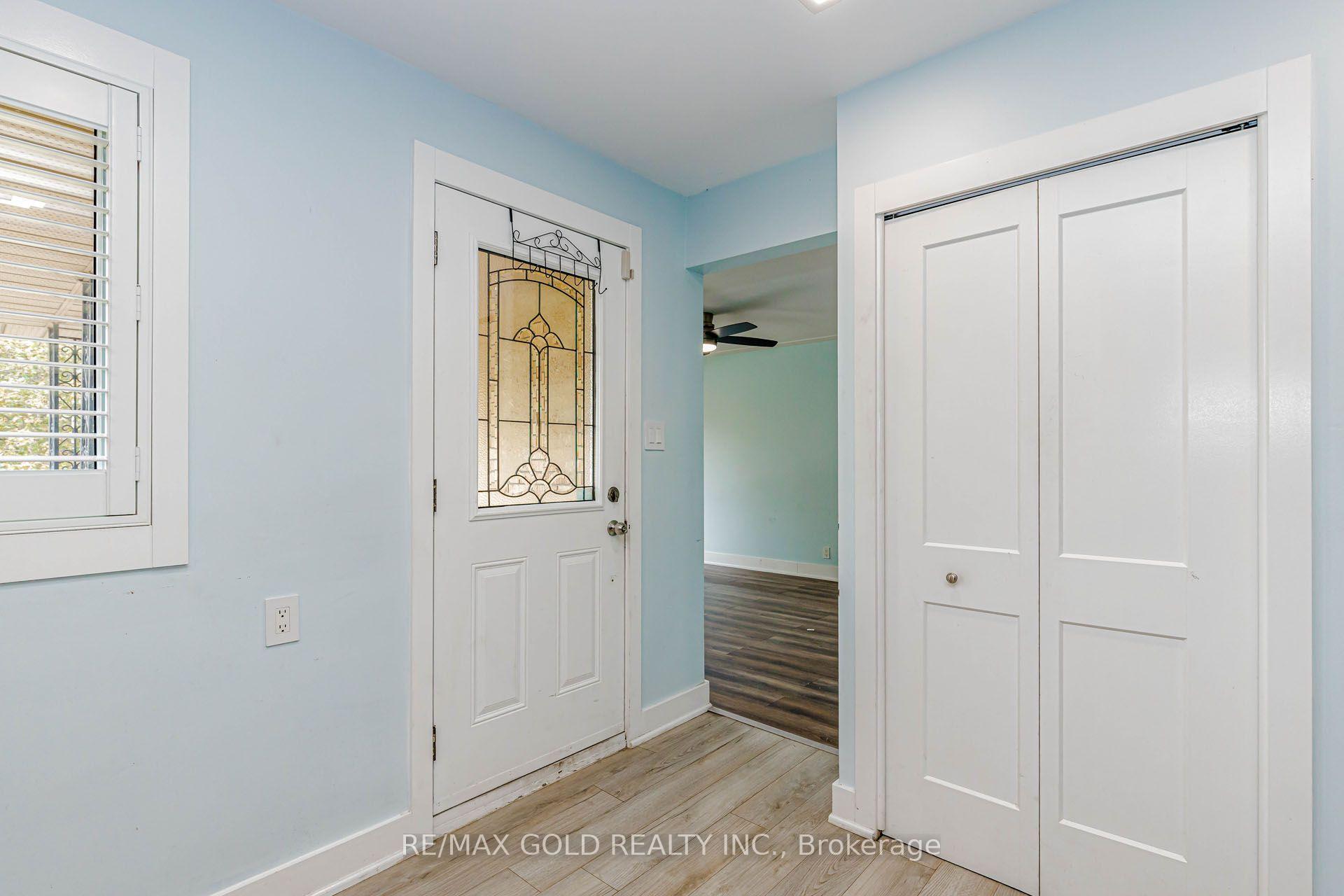 Photo 9 of 49 Kenneth Avenue, Kitchener, Stanley Park — HOMEH