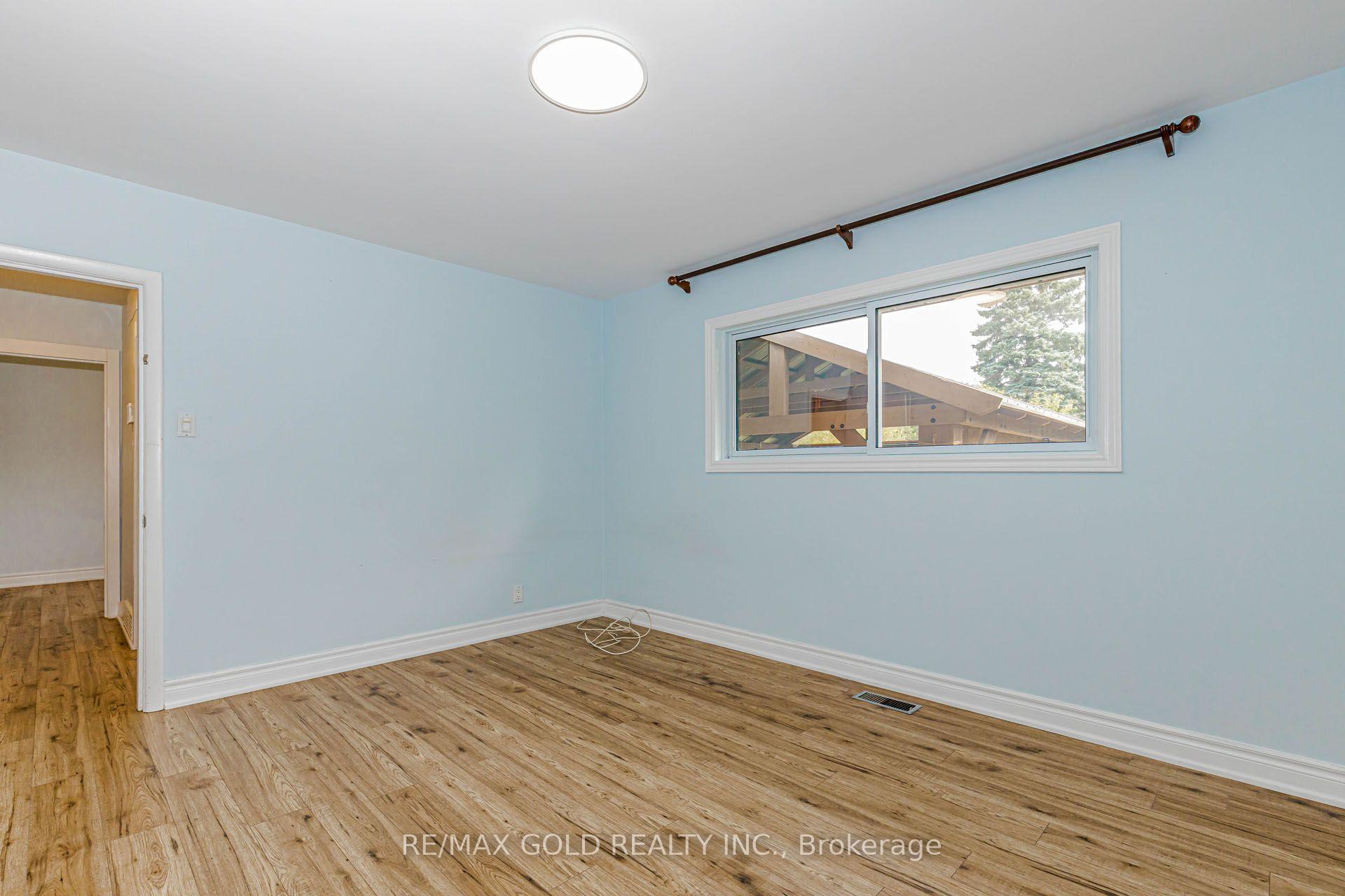 Photo 20 of 49 Kenneth Avenue, Kitchener, Stanley Park — HOMEH