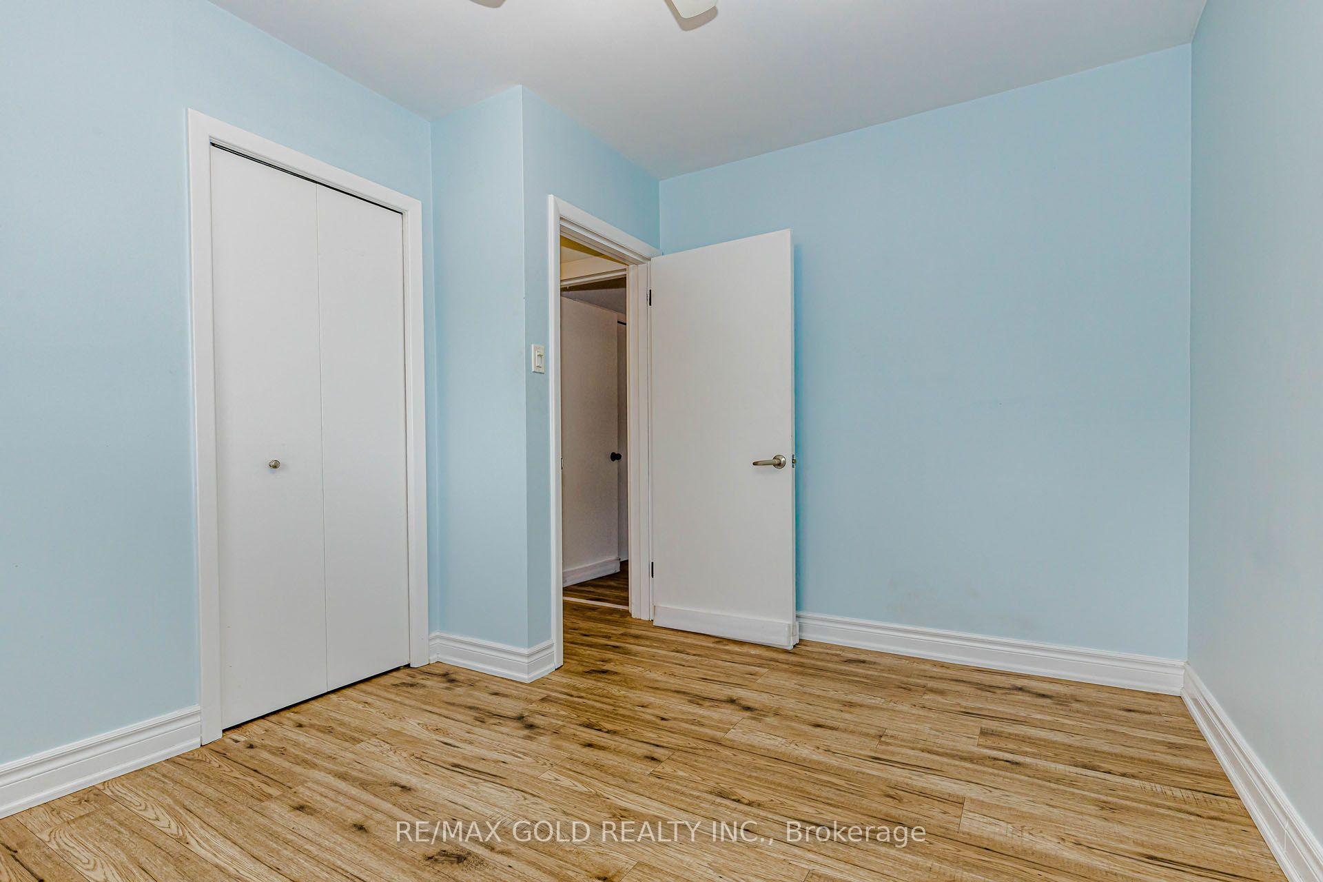Photo 27 of 49 Kenneth Avenue, Kitchener, Stanley Park — HOMEH