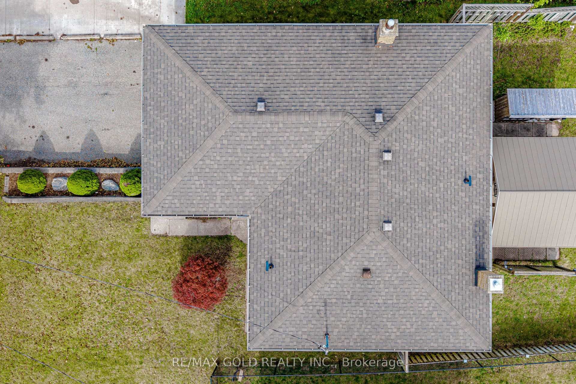 Photo 48 of 49 Kenneth Avenue, Kitchener, Stanley Park — HOMEH