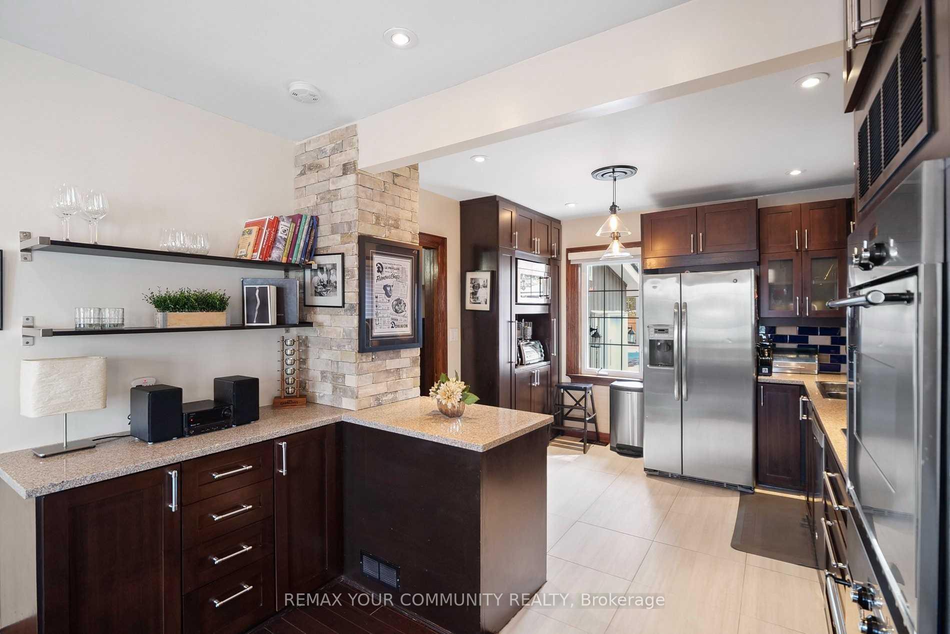 Photo 3 of 19 Mark Street, Aurora, Aurora Village — HOMEH