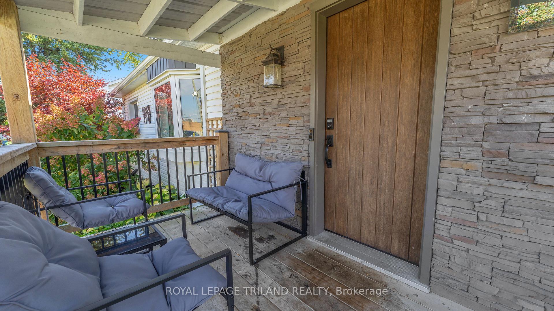 Photo 13 of 205 Erie Street, St. Thomas — HOMEH