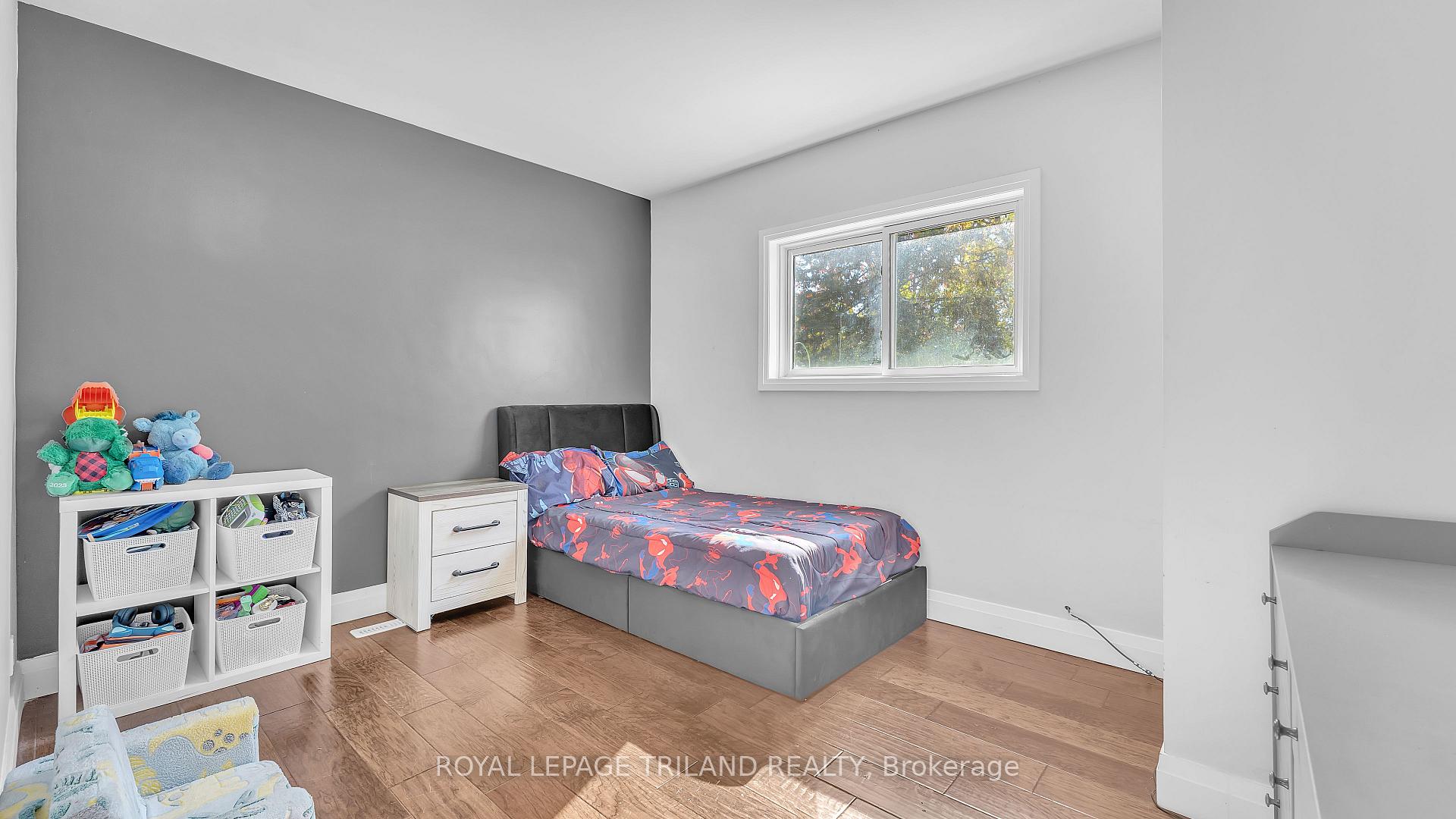 Photo 37 of 205 Erie Street, St. Thomas — HOMEH