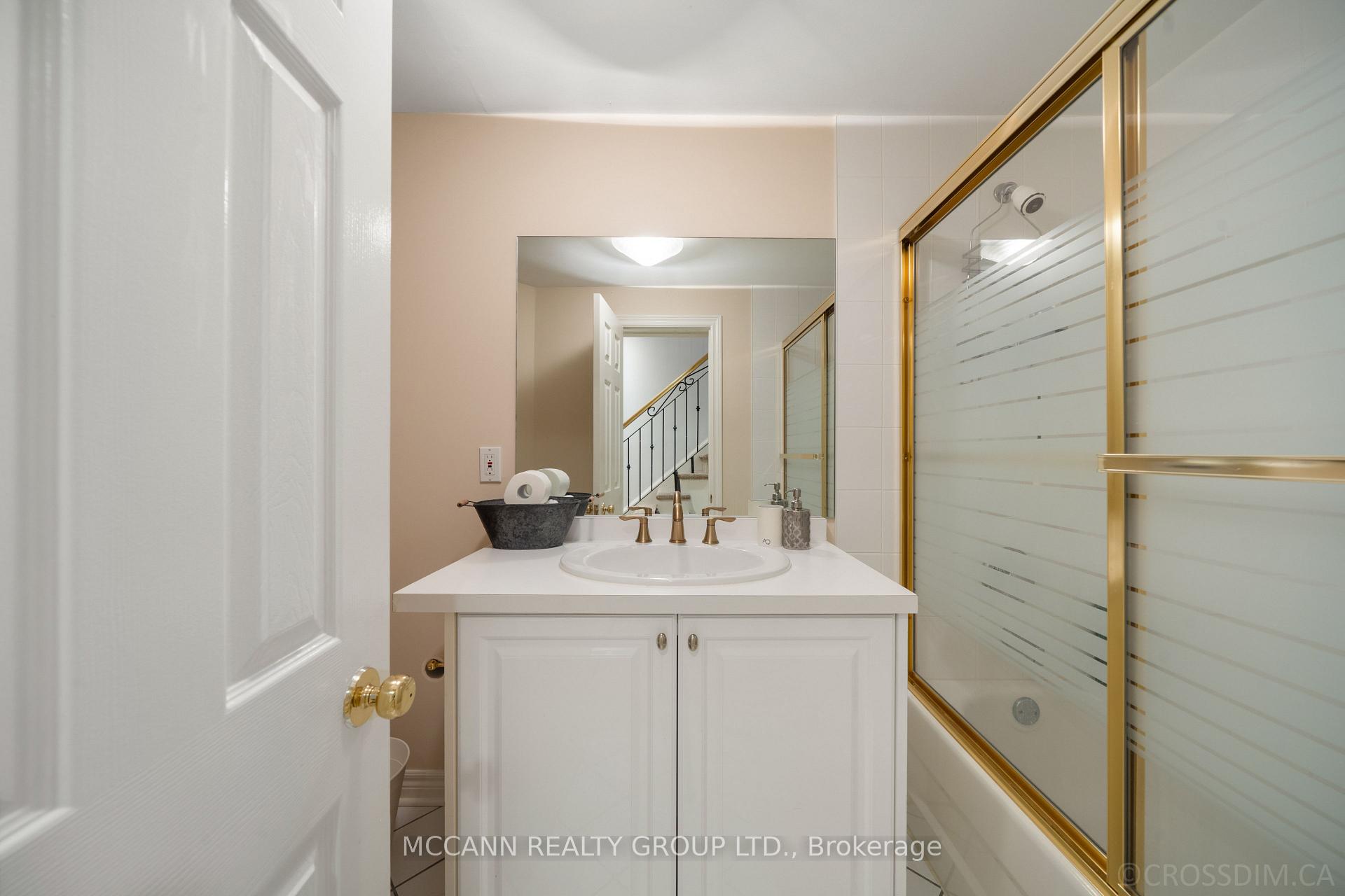 Photo 32 of 75 Haddington Avenue, Toronto, Bedford Park-Nortown — HOMEH