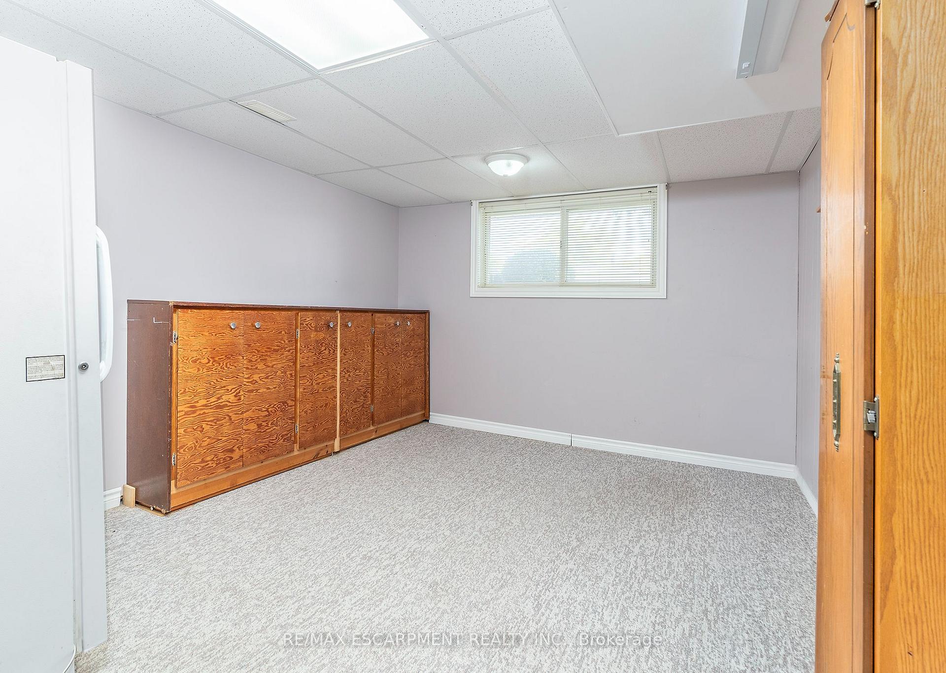 Photo 19 of 21 Green Forest Drive, Hamilton, Stoney Creek — HOMEH