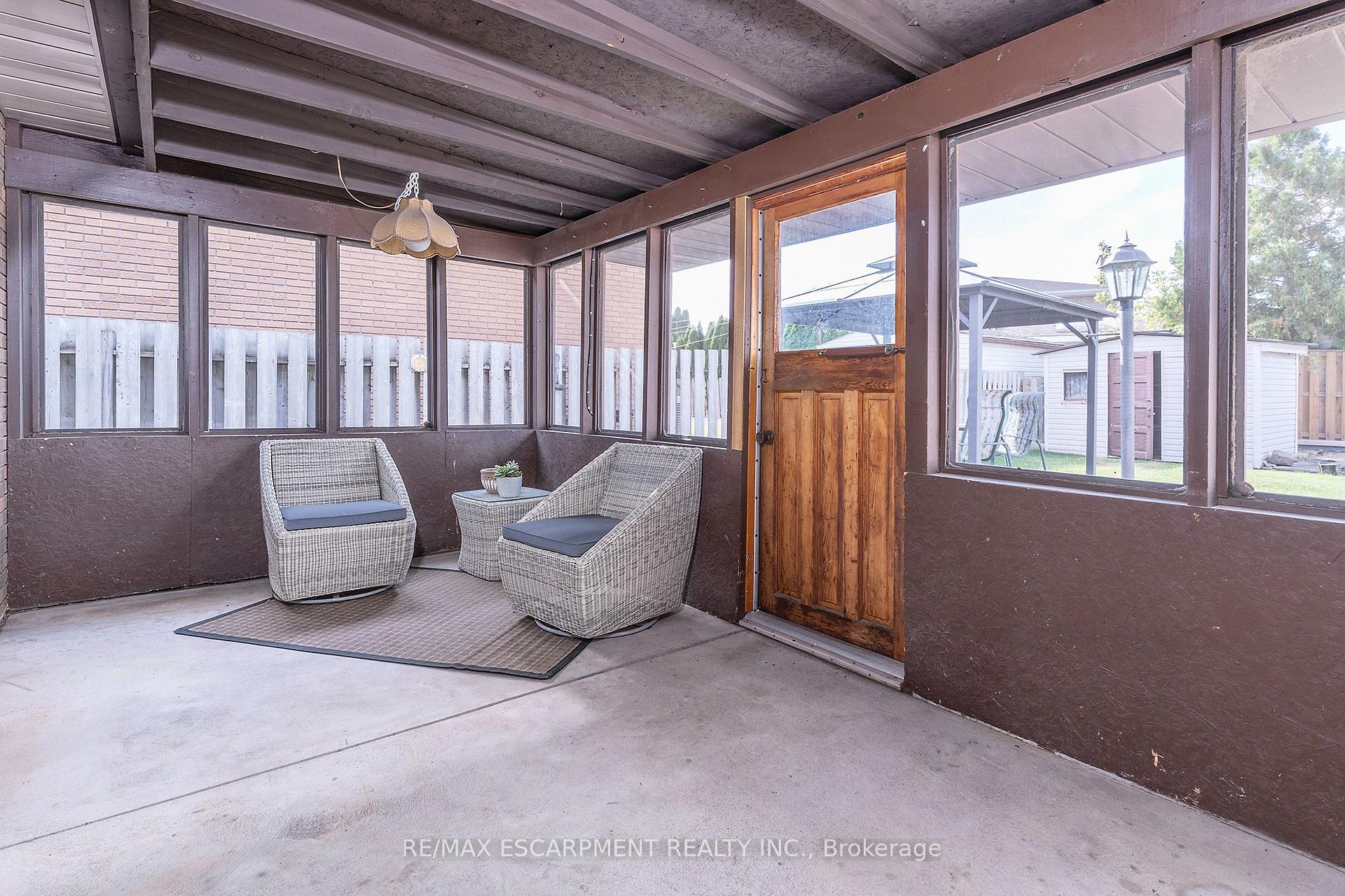 Photo 22 of 21 Green Forest Drive, Hamilton, Stoney Creek — HOMEH
