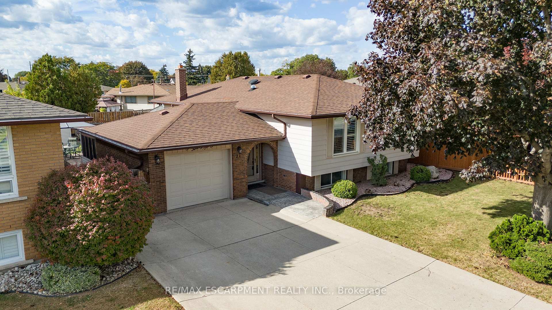Photo 31 of 21 Green Forest Drive, Hamilton, Stoney Creek — HOMEH