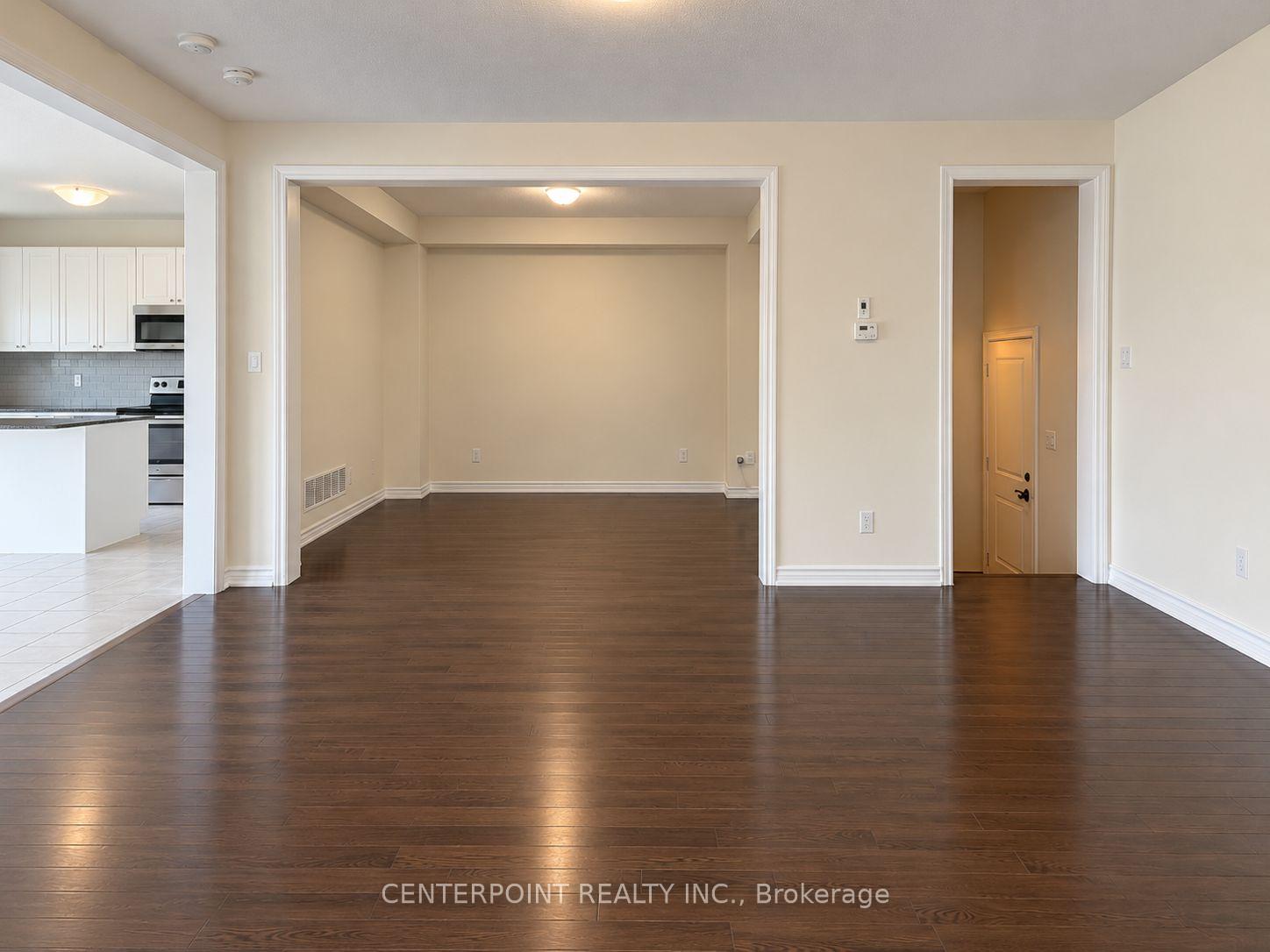Photo 4 of 313 Ridley Crescent, Southgate — HOMEH