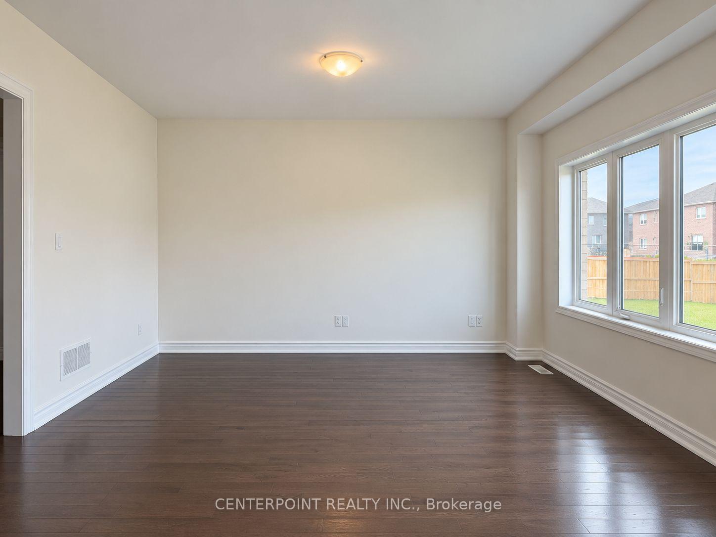 Photo 8 of 313 Ridley Crescent, Southgate — HOMEH