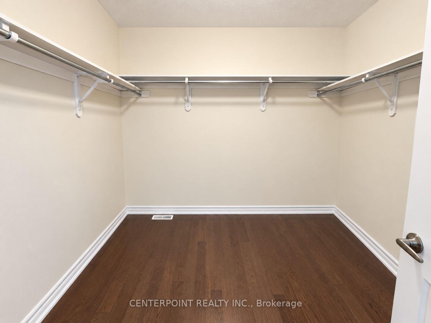 Photo 13 of 313 Ridley Crescent, Southgate — HOMEH