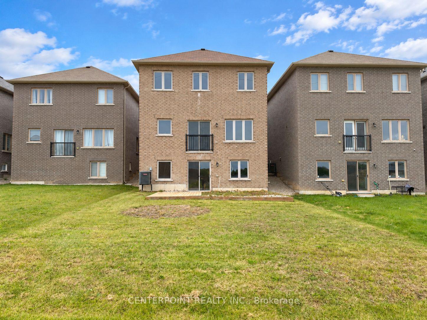 Photo 24 of 313 Ridley Crescent, Southgate — HOMEH
