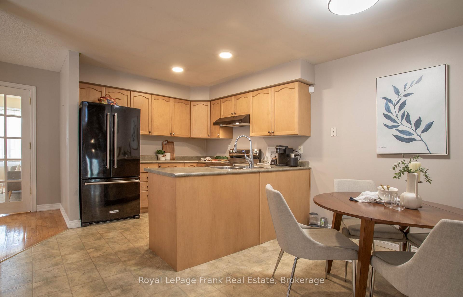 Photo 15 of 217 Cornish Drive, Clarington, Courtice — HOMEH