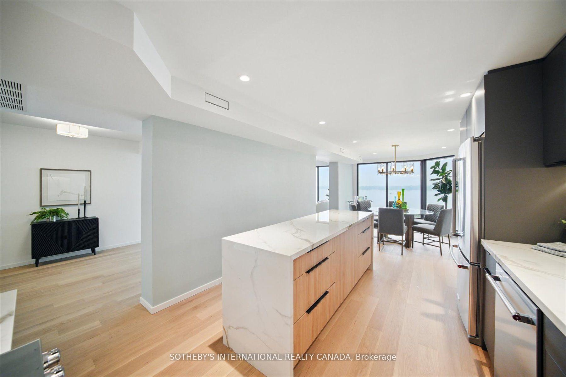 Photo 8 of Unit 1110, 65 Harbour Square, Toronto, Waterfront Communities — HOMEH