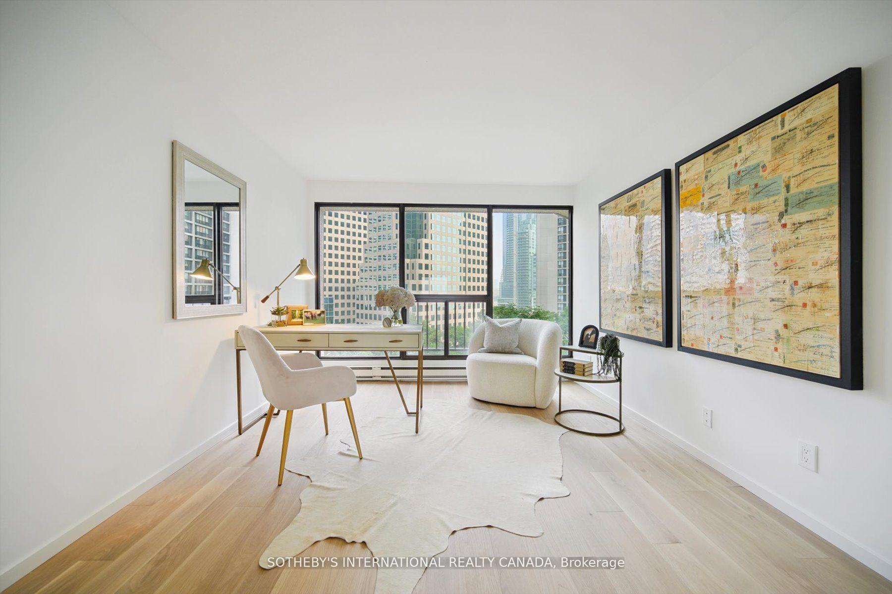 Photo 17 of Unit 1110, 65 Harbour Square, Toronto, Waterfront Communities — HOMEH