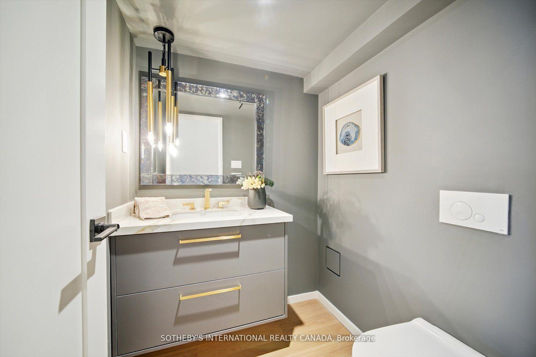 Photo 18 of Unit 1110, 65 Harbour Square, Toronto, Waterfront Communities — HOMEH