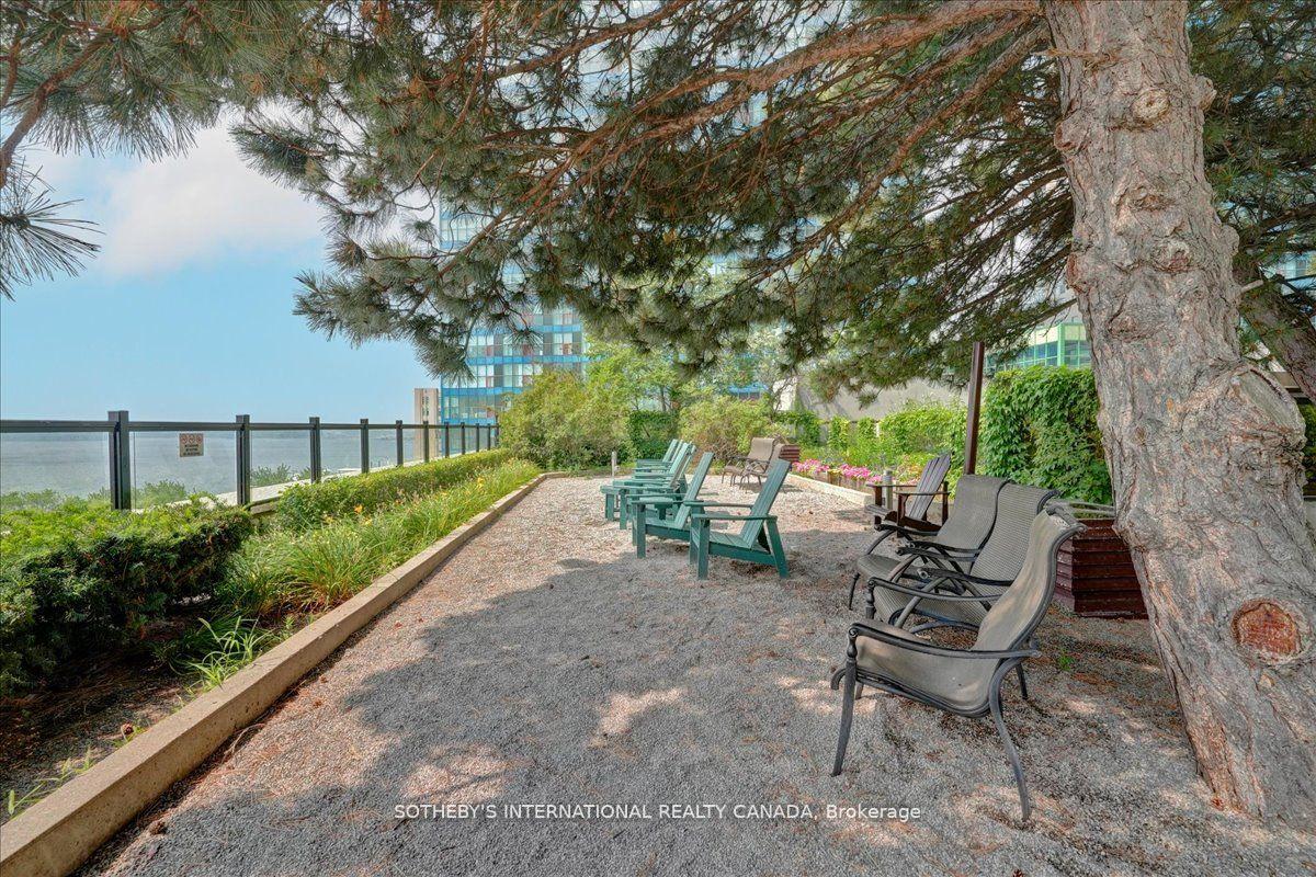 Photo 24 of Unit 1110, 65 Harbour Square, Toronto, Waterfront Communities — HOMEH