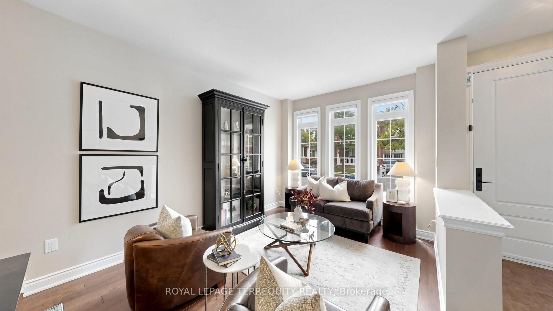 Photo 6 of 73 Manila Avenue, Markham, Berczy — HOMEH
