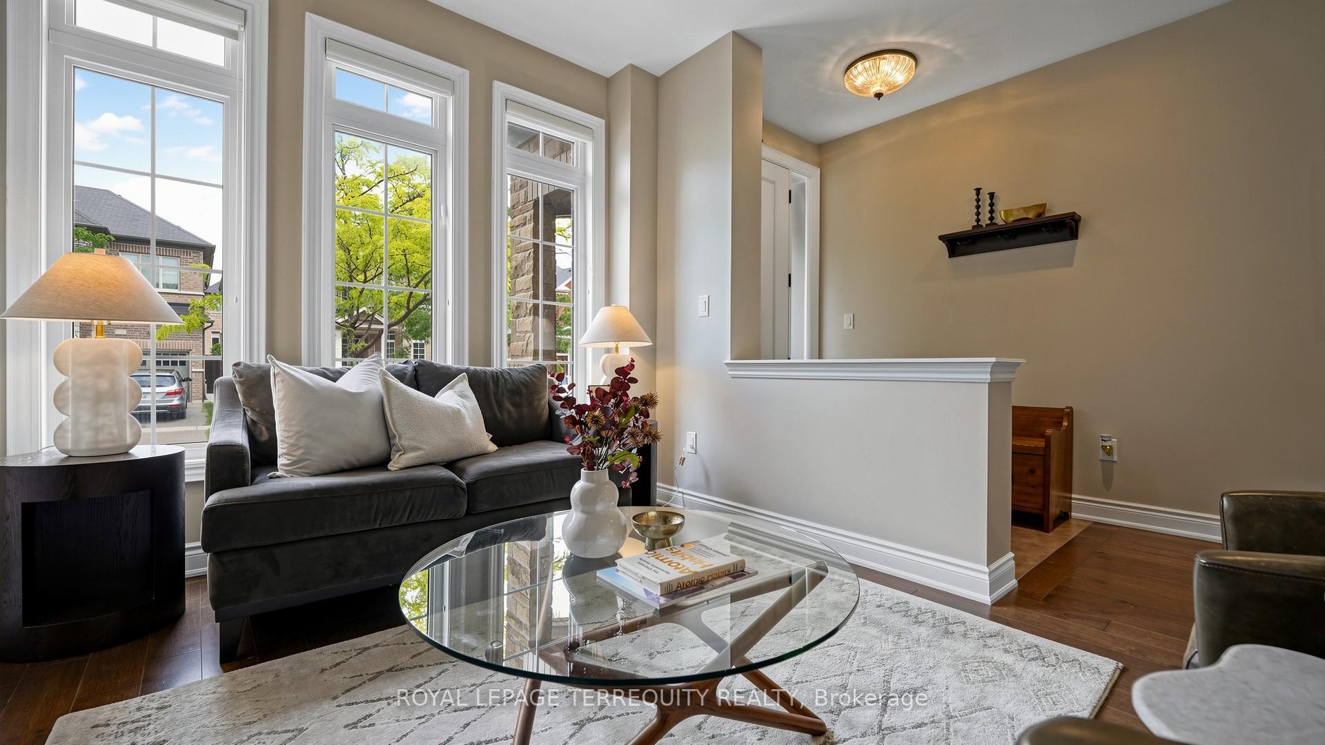 Photo 7 of 73 Manila Avenue, Markham, Berczy — HOMEH